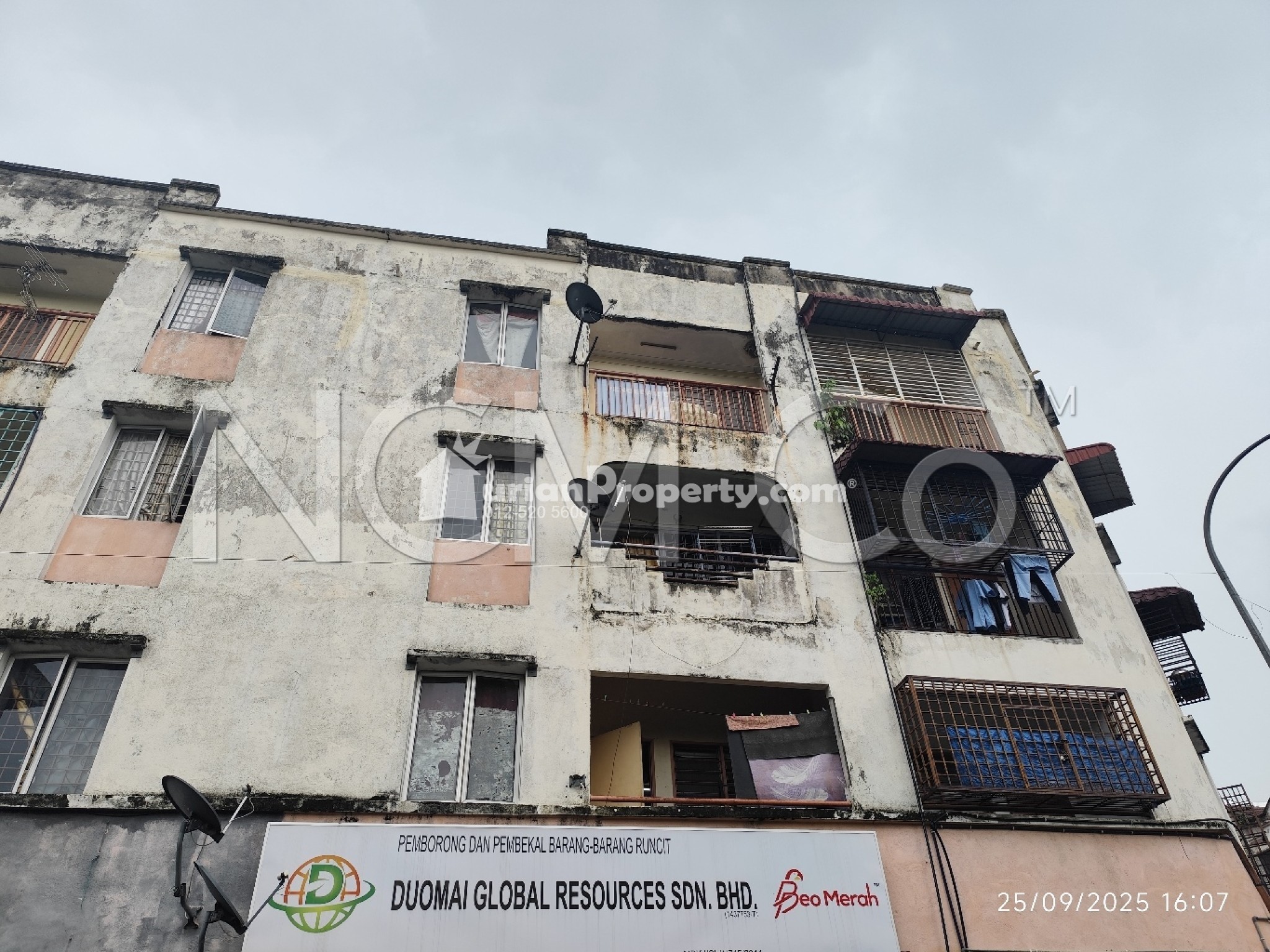 Apartment For Auction at Taman Kajang Utama