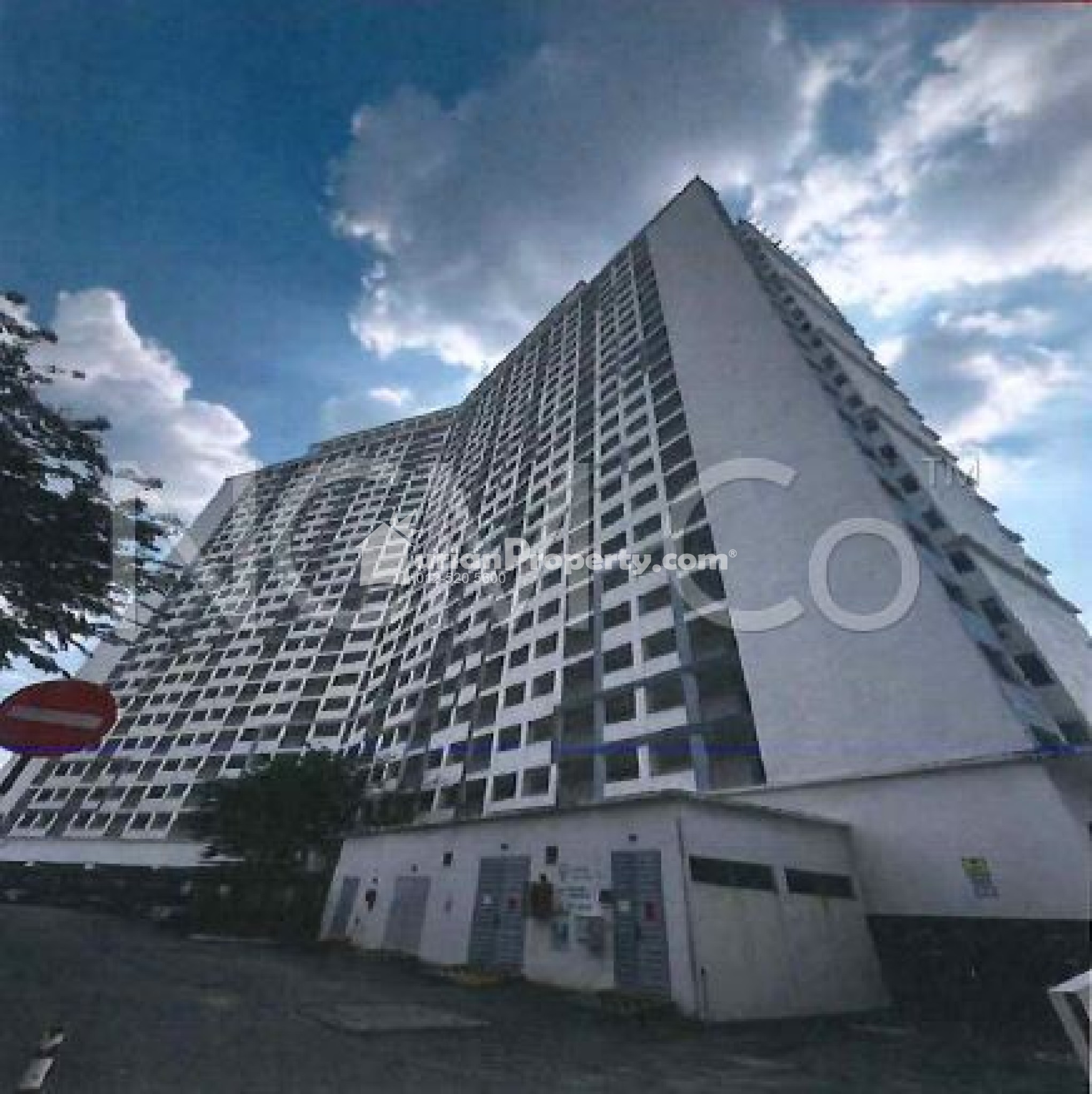 Condo For Auction at Suasana Lumayan