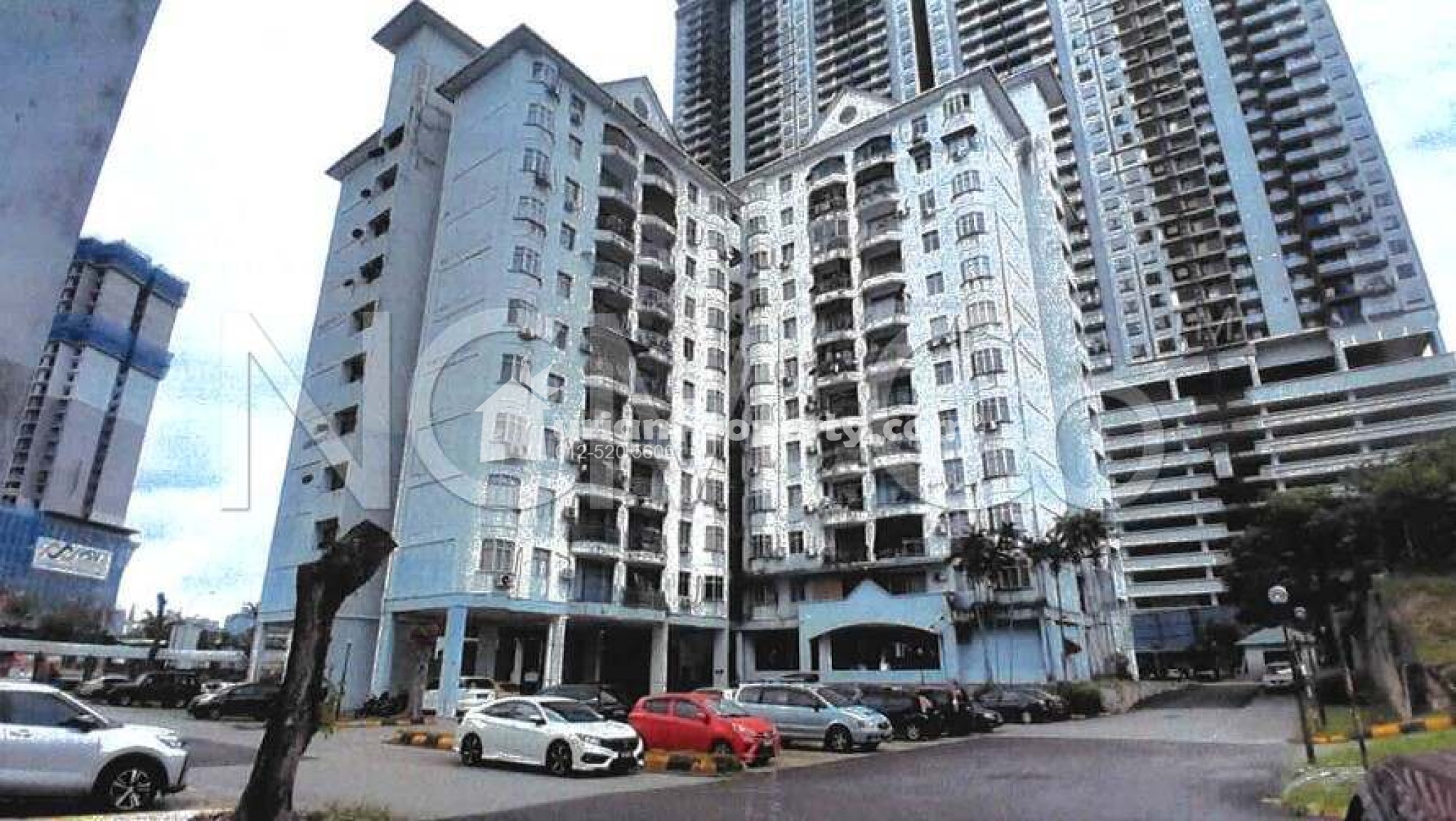 Apartment For Auction at Tasik Heights Apartment