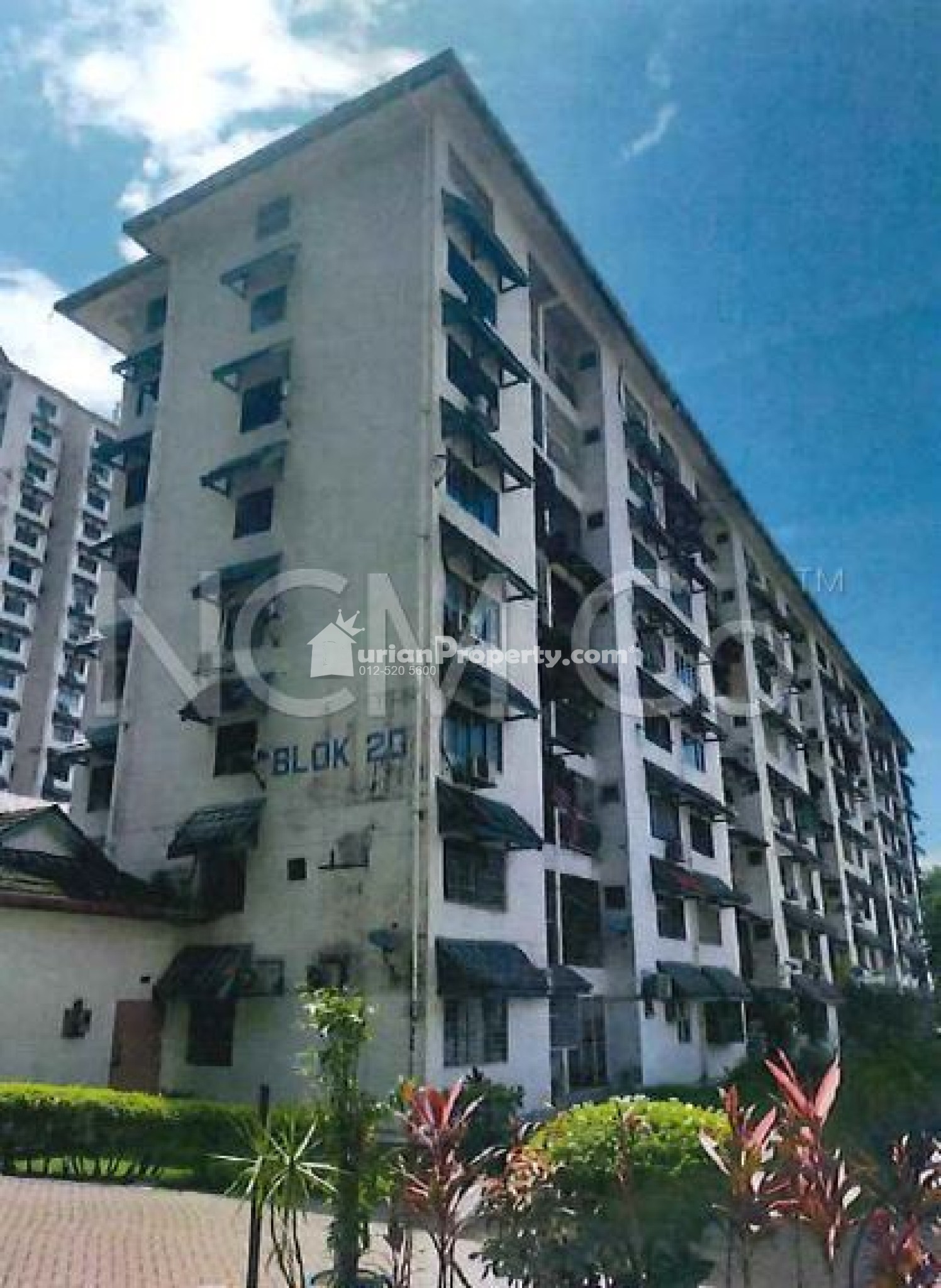 Apartment For Auction at Desa View Towers