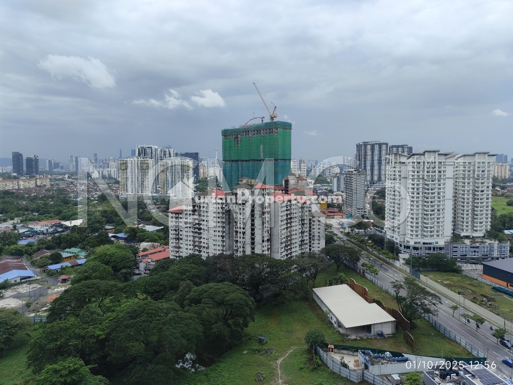 Apartment For Auction at M Arisa