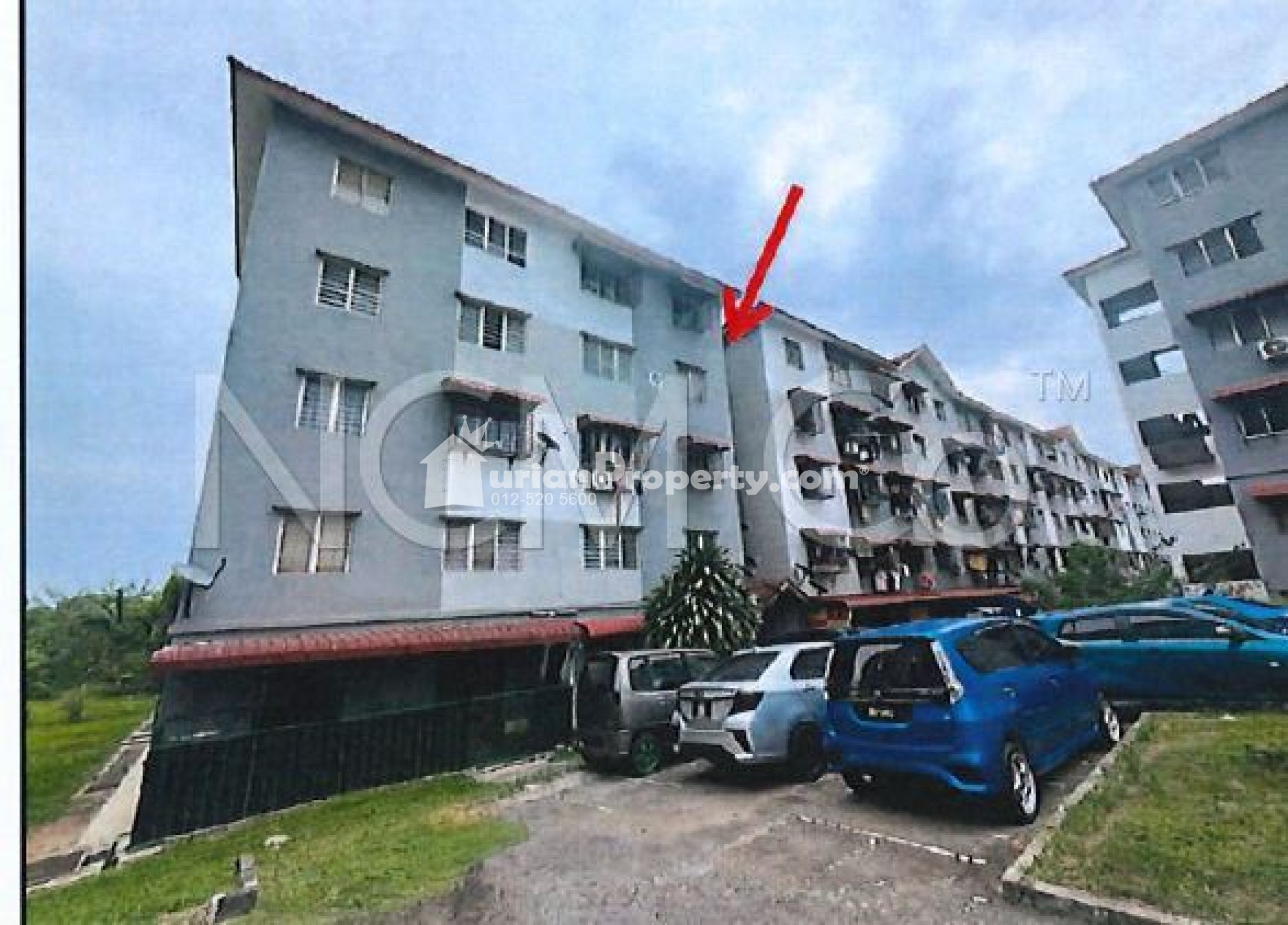 Apartment For Auction at Teratai Apartment