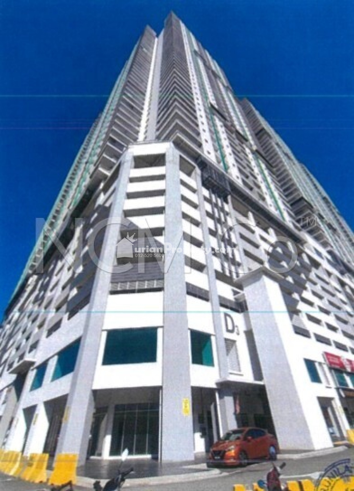 Serviced Residence For Auction at Razak City Residences
