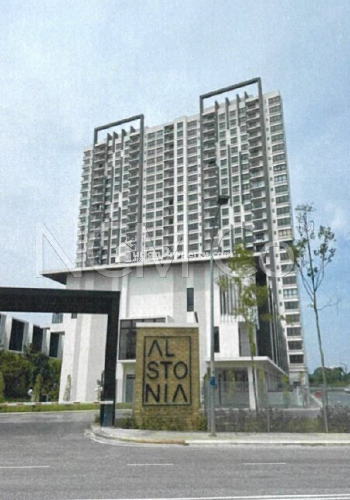 Condo For Auction at Alstonia