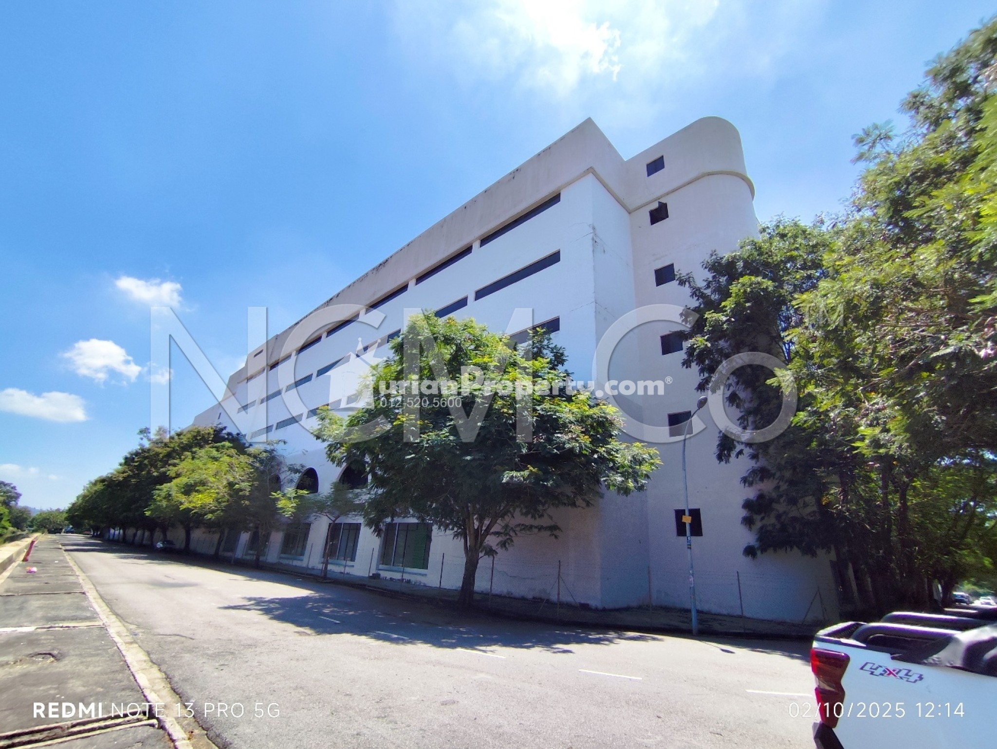 Shop For Auction at Kawasan Perniagaan Asas Murni