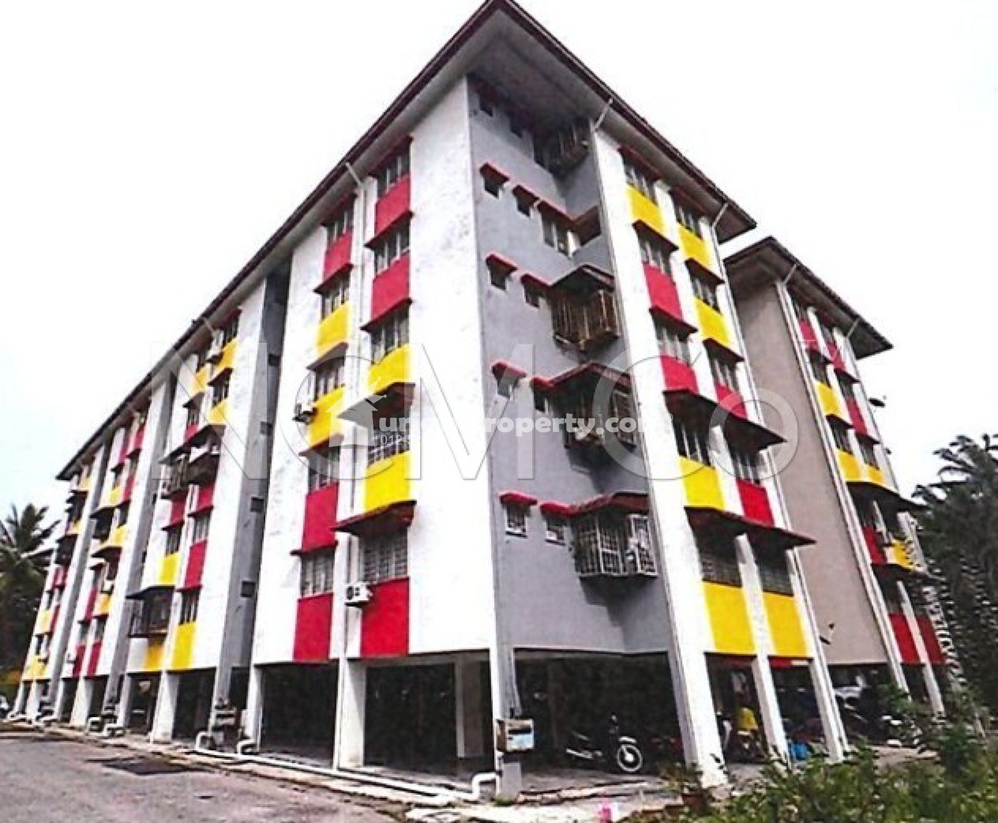 Flat For Auction at Taman Desa Mewah