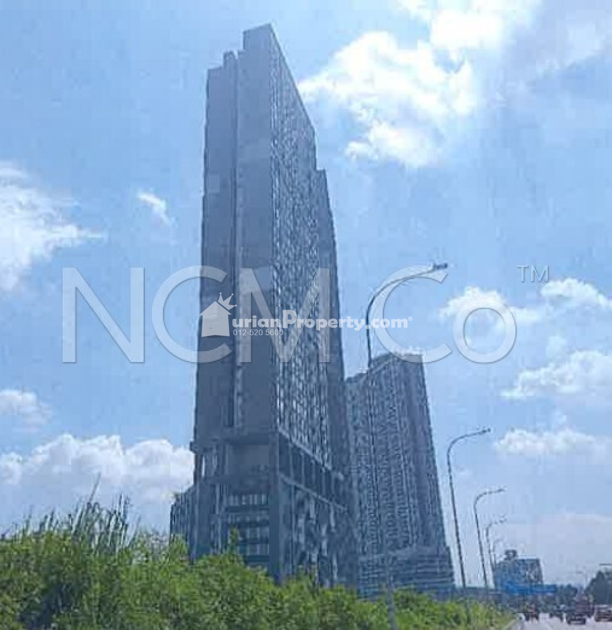 Apartment For Auction at Laman Sari