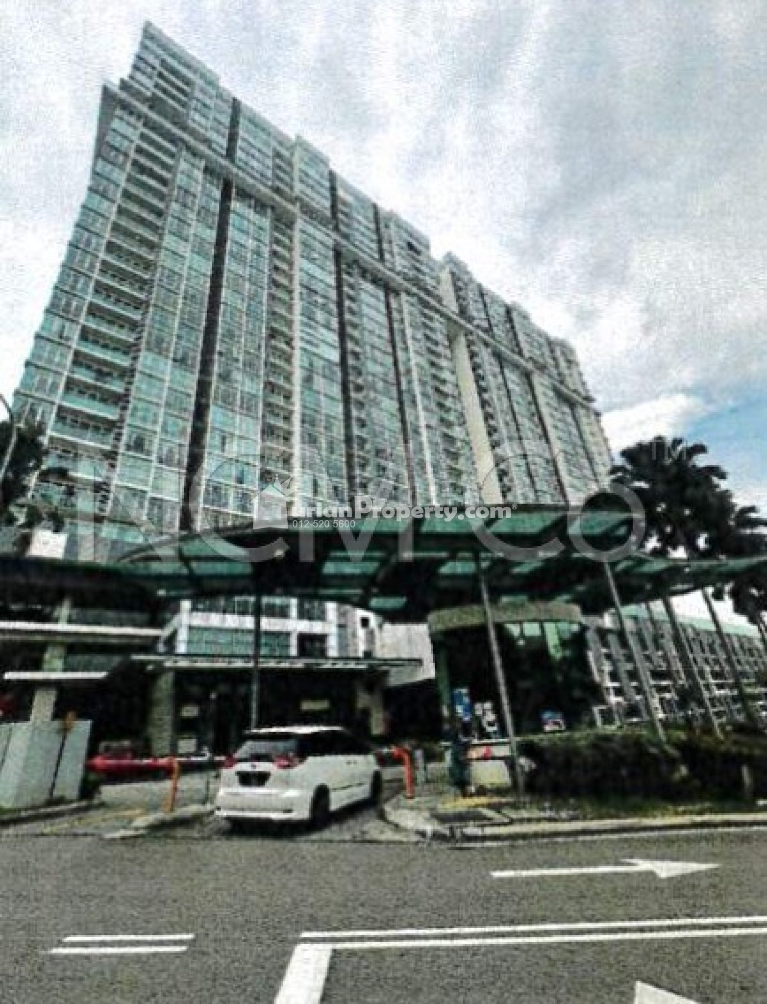 Serviced Residence For Auction at Paragon Residences