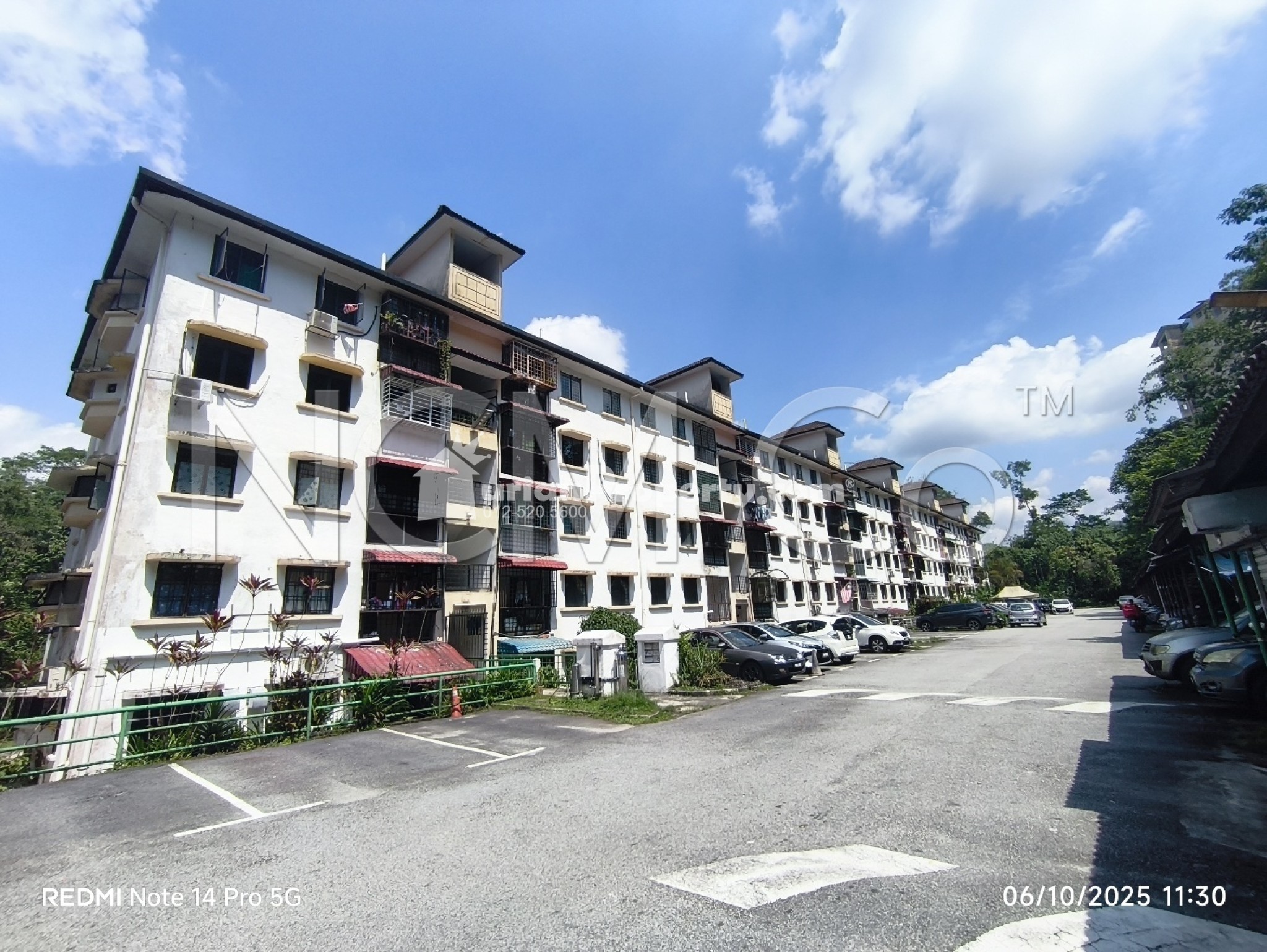 Apartment For Auction at Riverdale Park