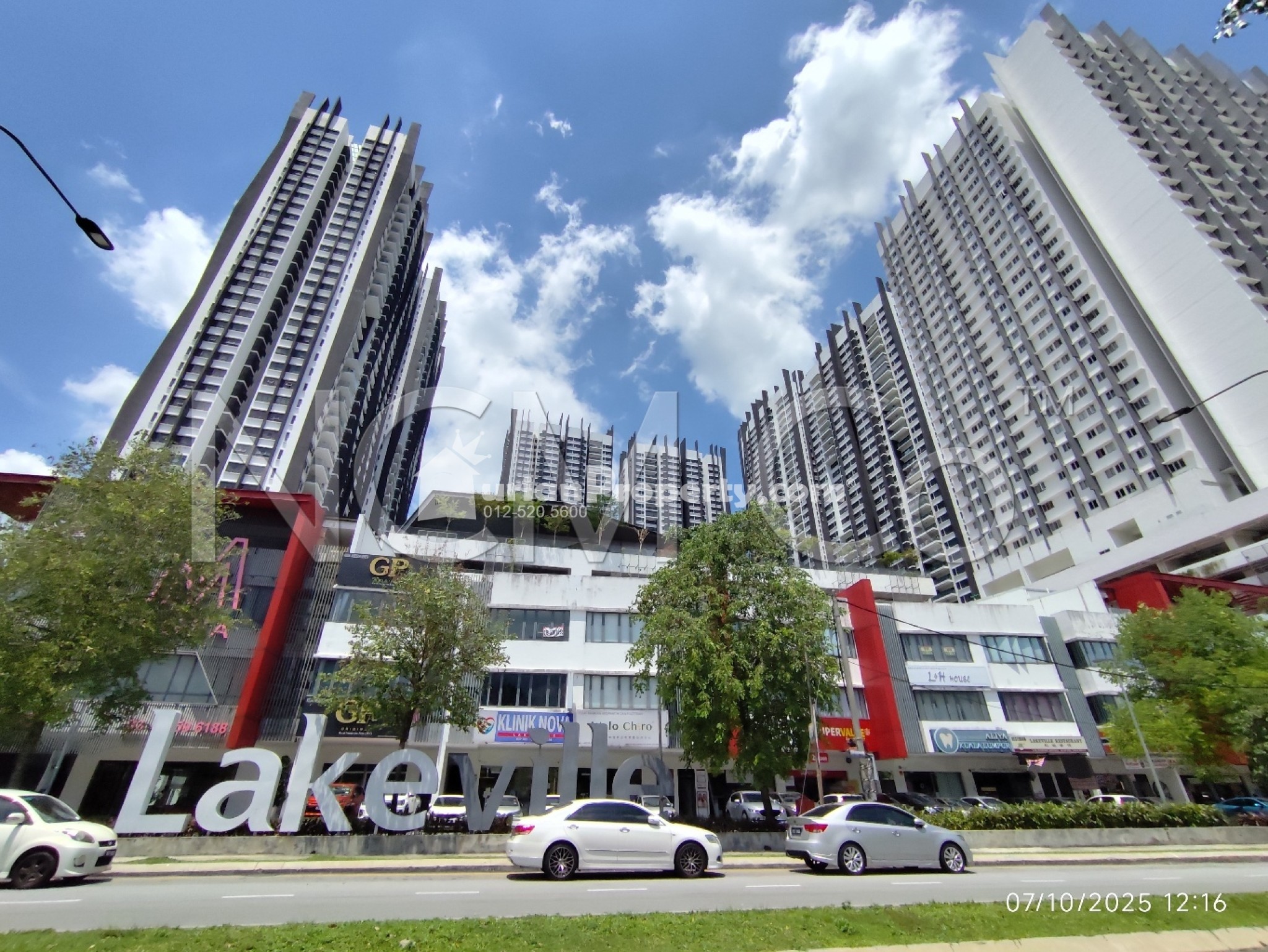 Serviced Residence For Auction at Lakeville Residence