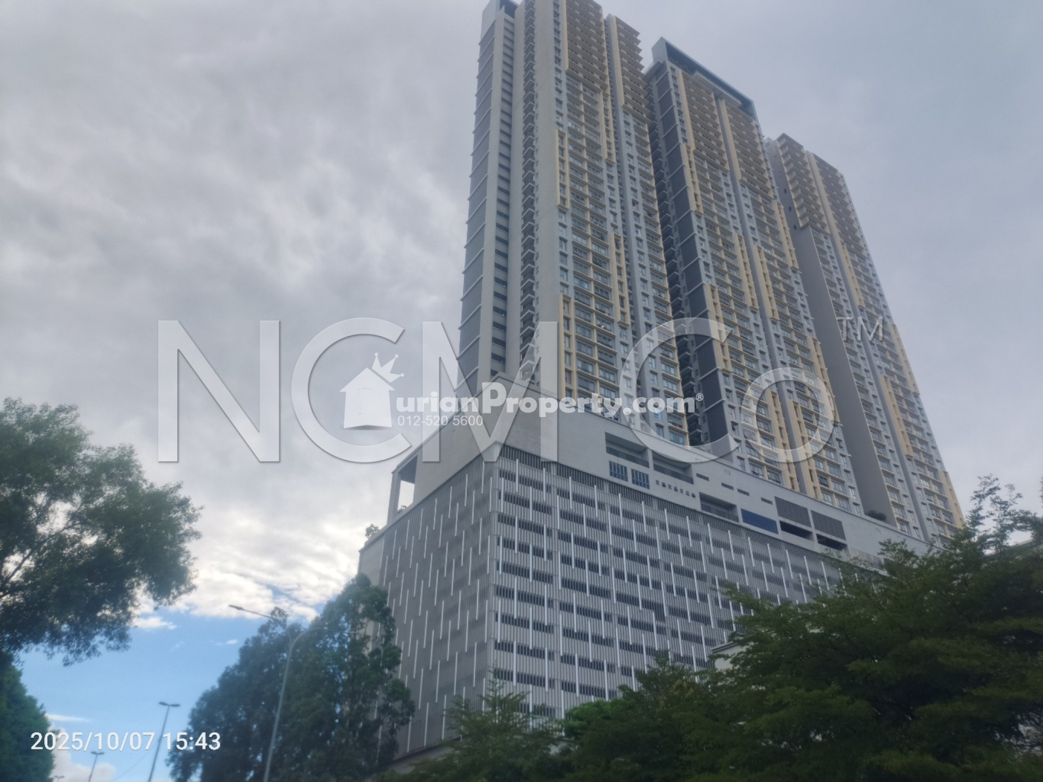 Serviced Residence For Auction at Sfera Residency