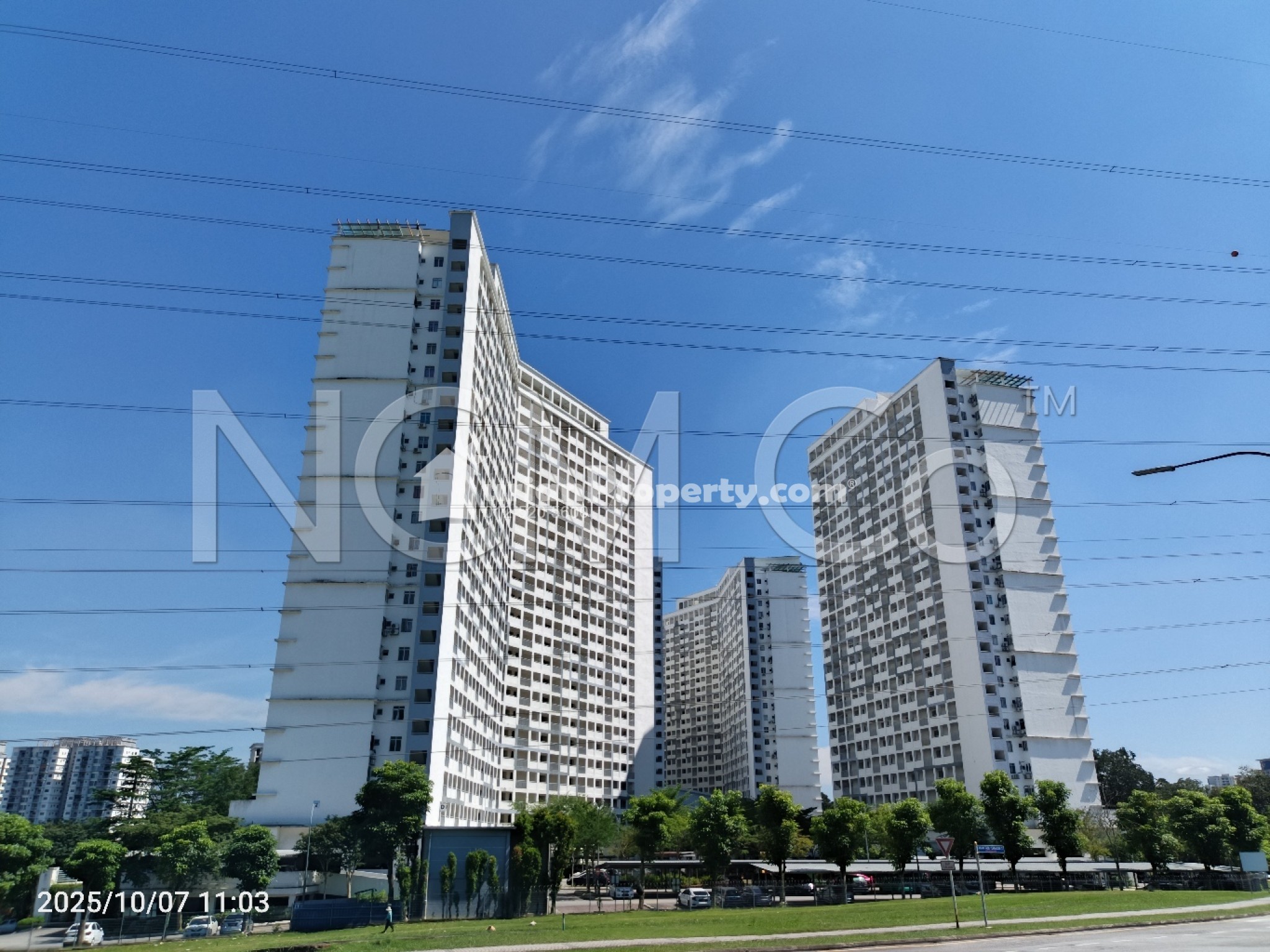 Condo For Auction at Suasana Lumayan