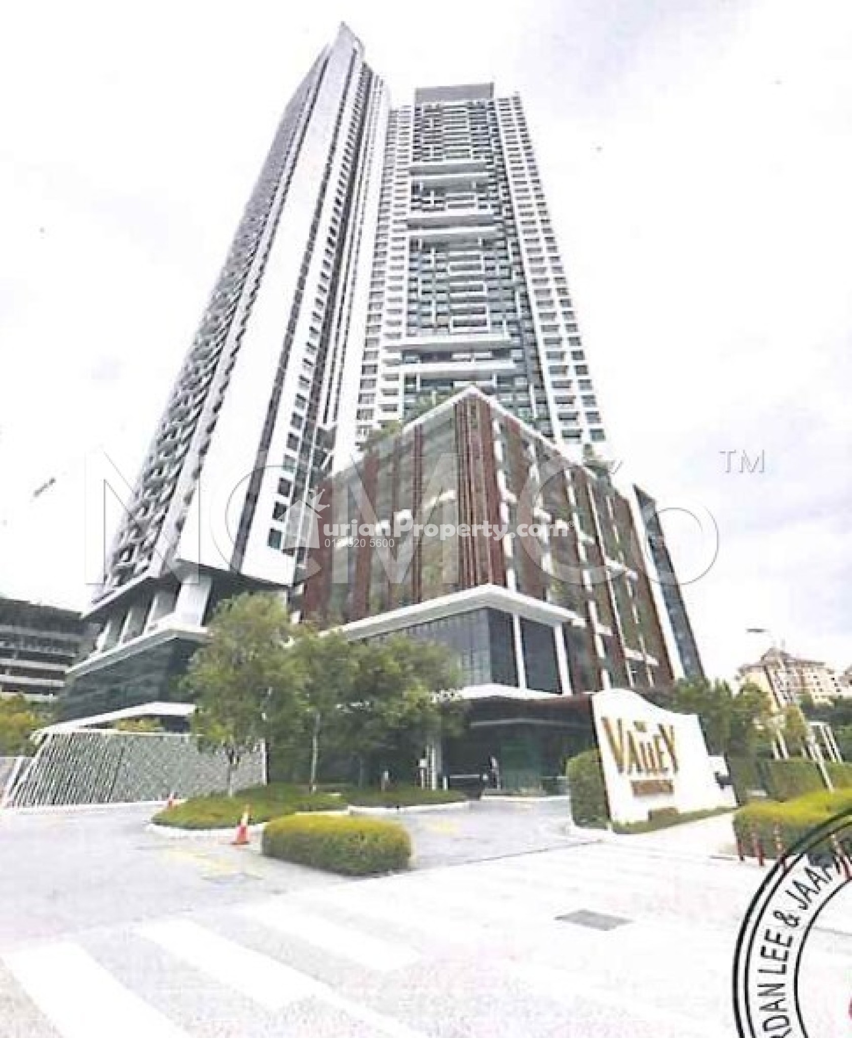 Condo For Auction at The Valley Residence