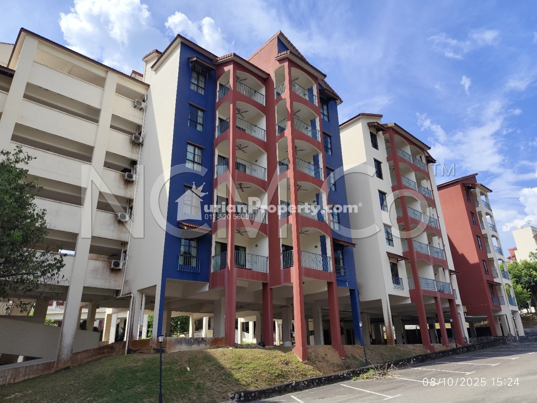 Serviced Residence For Auction at Caribbean Bay Resort