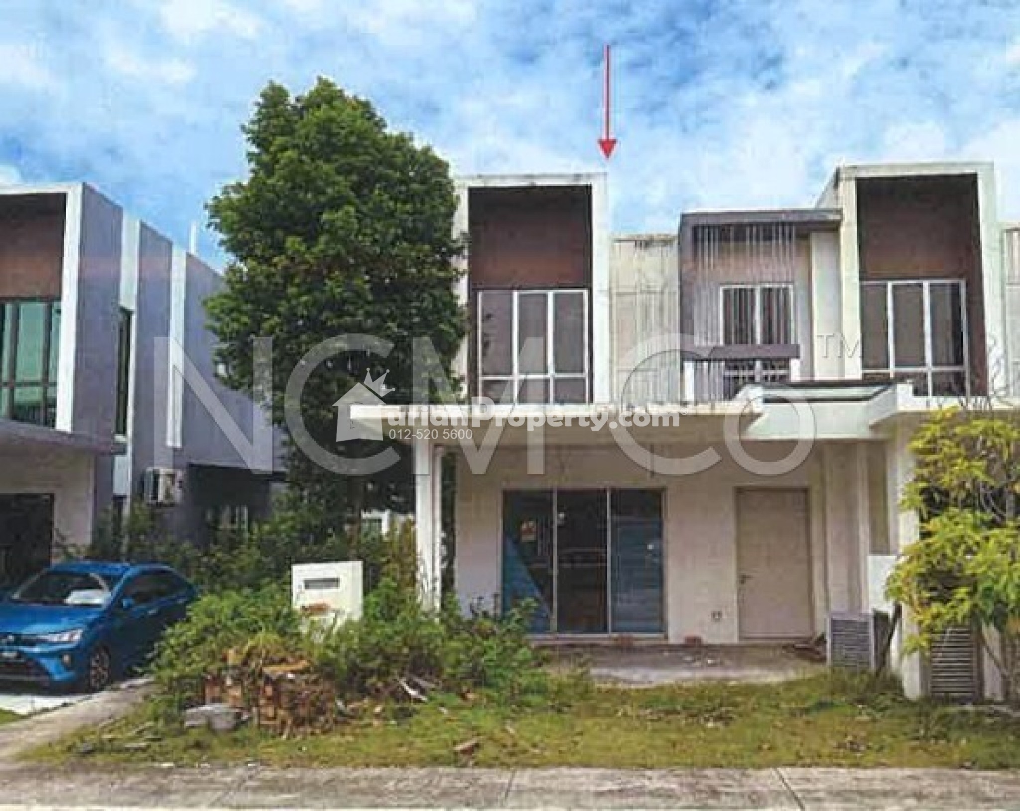 Terrace House For Auction at Casaview @ Cybersouth