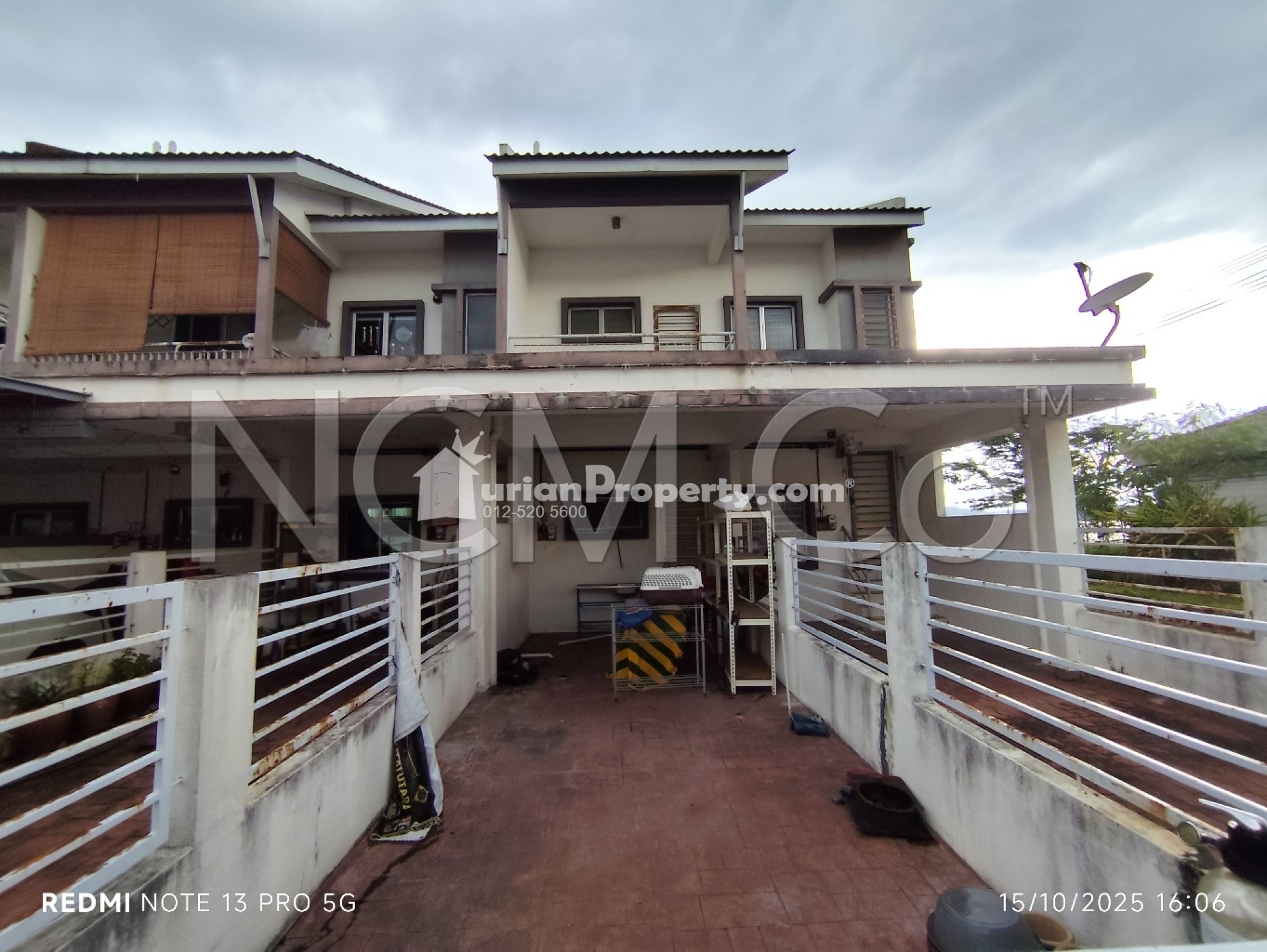 Terrace House For Auction at The Lake Residence