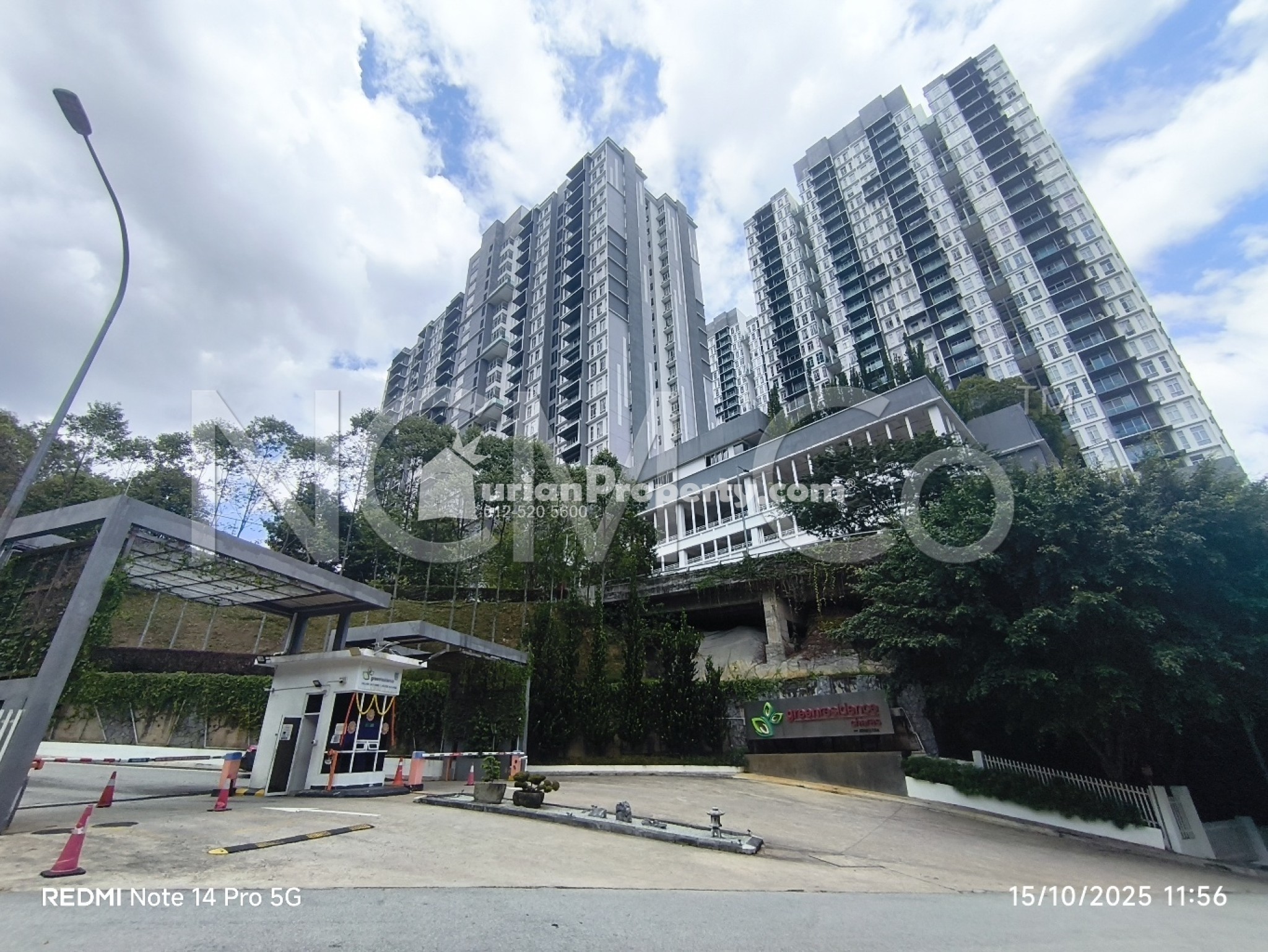 Condo For Auction at Green Residence