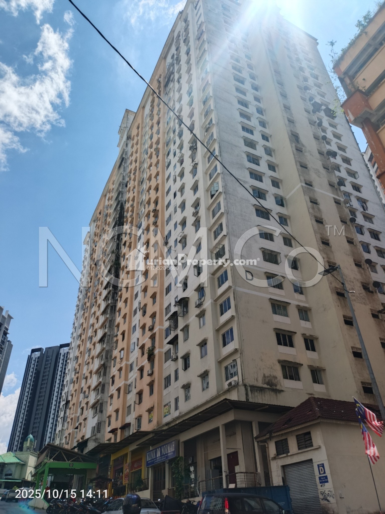 Apartment For Auction at Flora Damansara Apartment