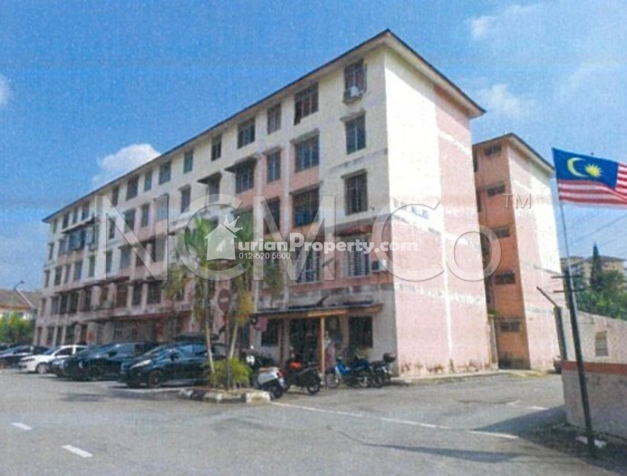Flat For Auction at Taman Harmoni