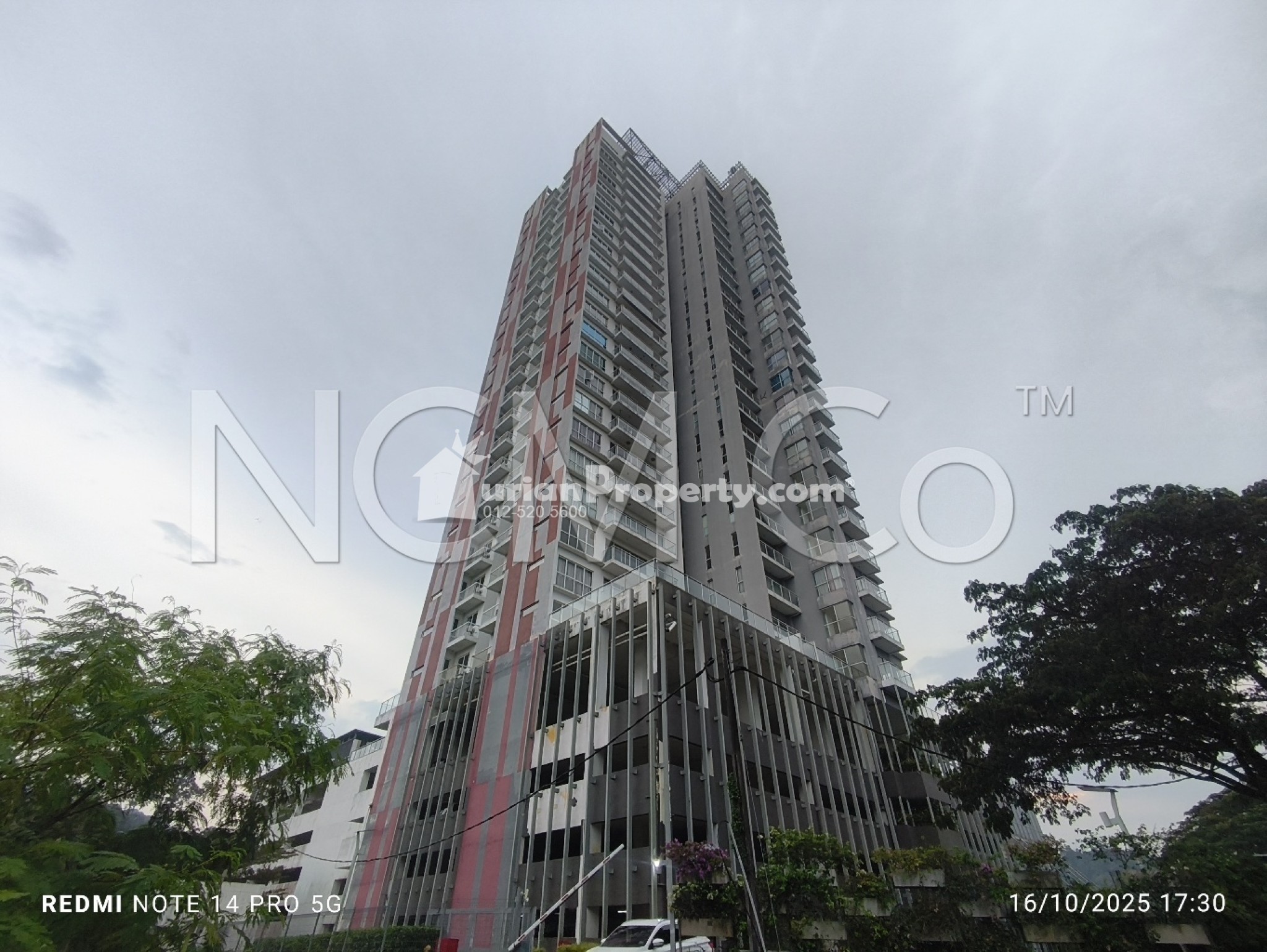 Apartment For Auction at Duet Residence
