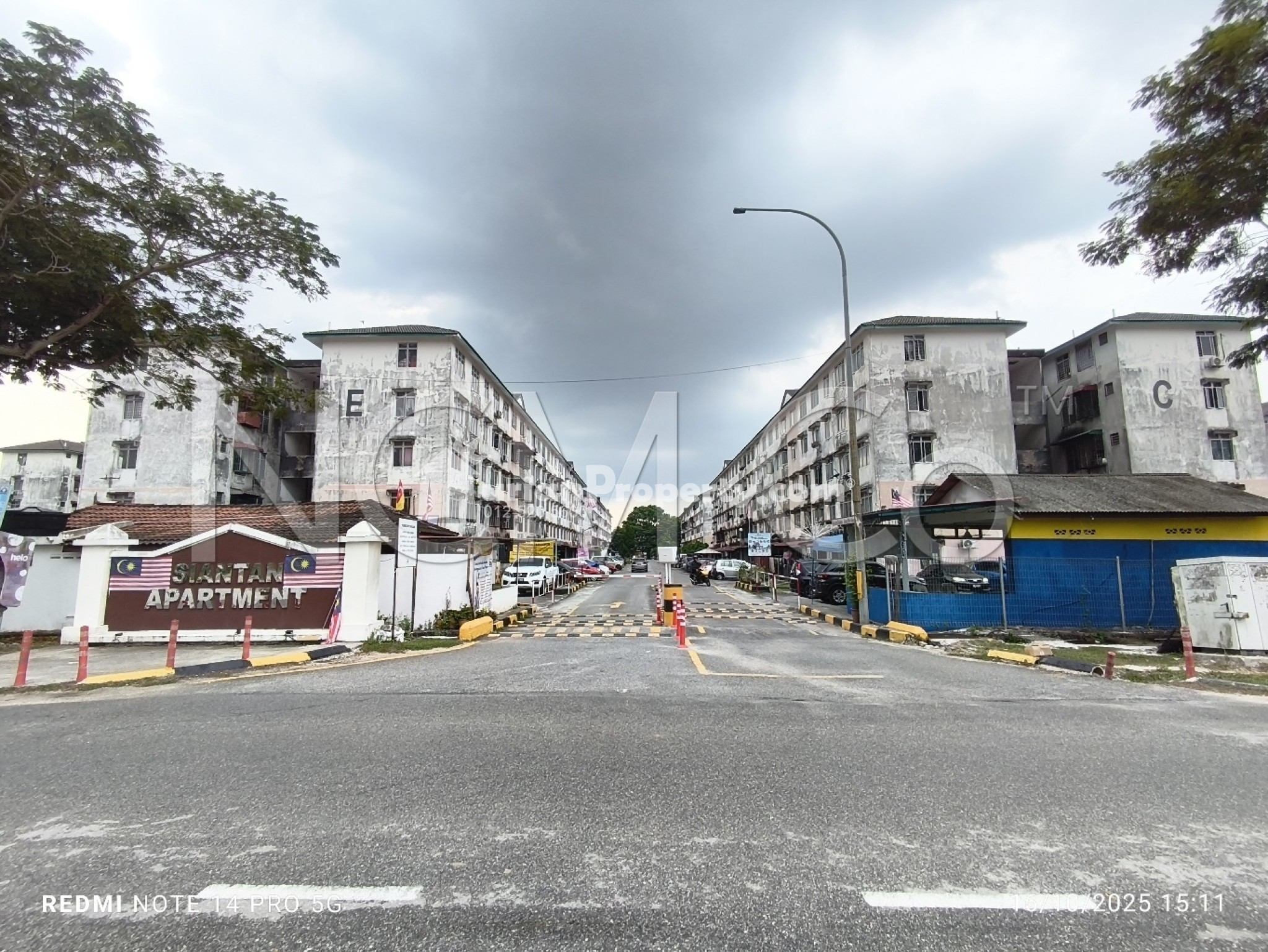 Apartment For Auction at Siantan Apartment