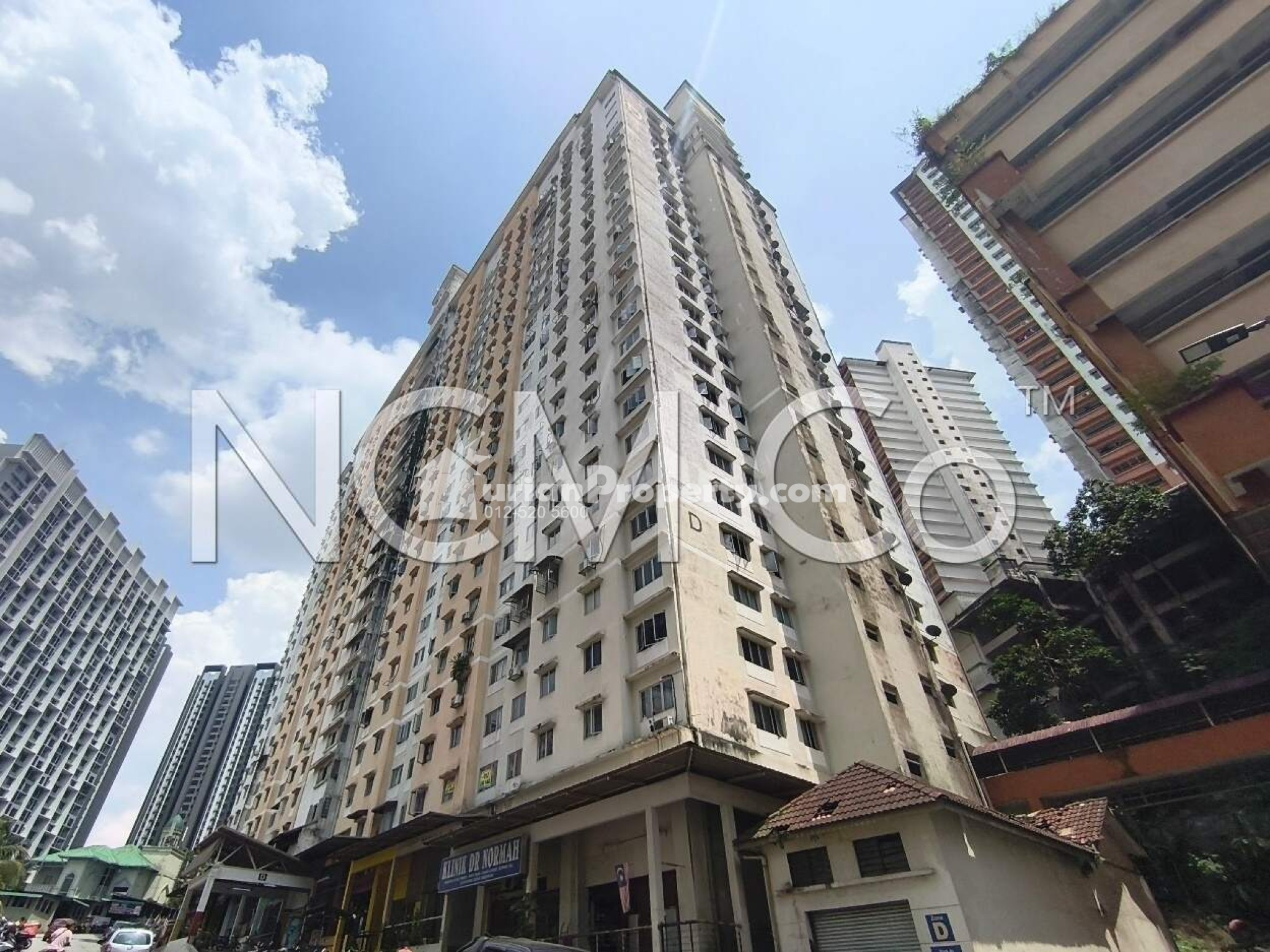 Apartment For Auction at Flora Damansara Apartment