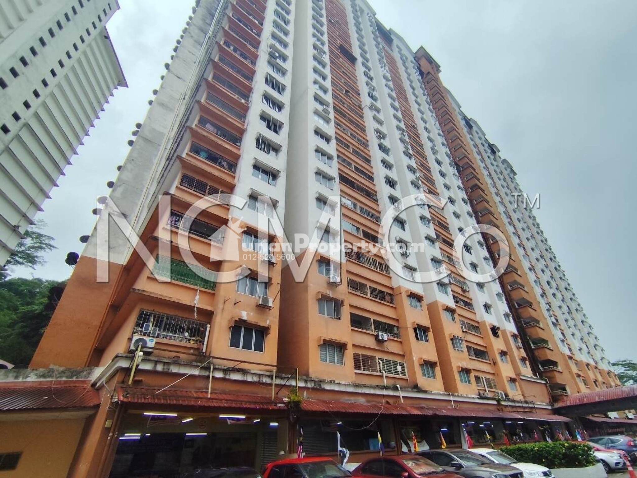 Apartment For Auction at Flora Damansara Apartment