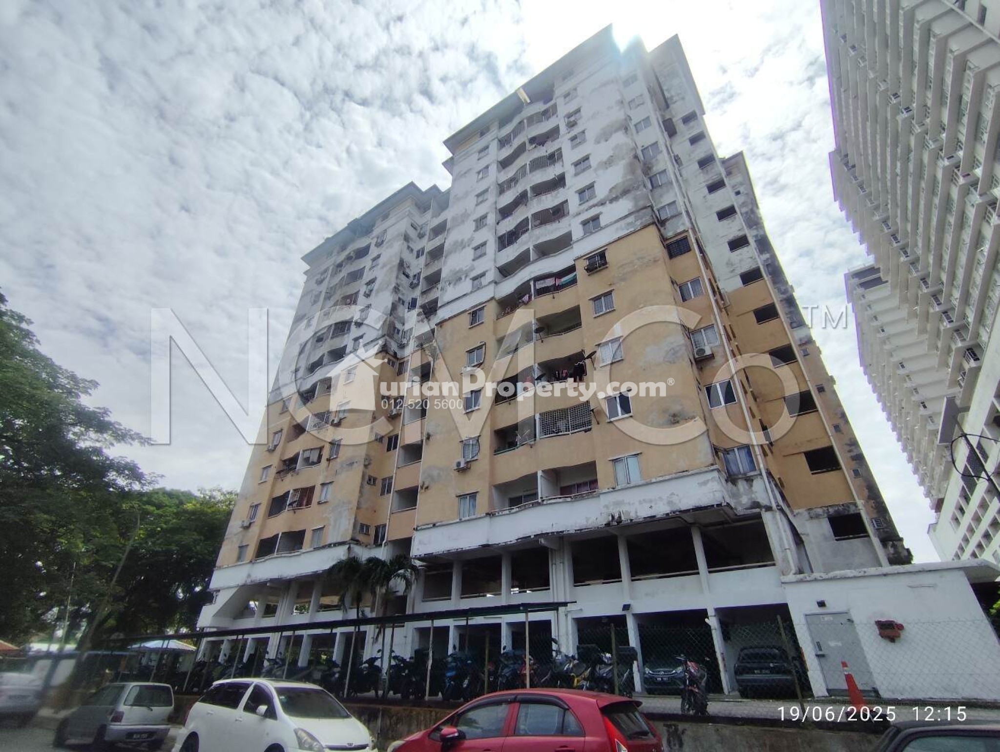 Apartment For Auction at Melati Impian