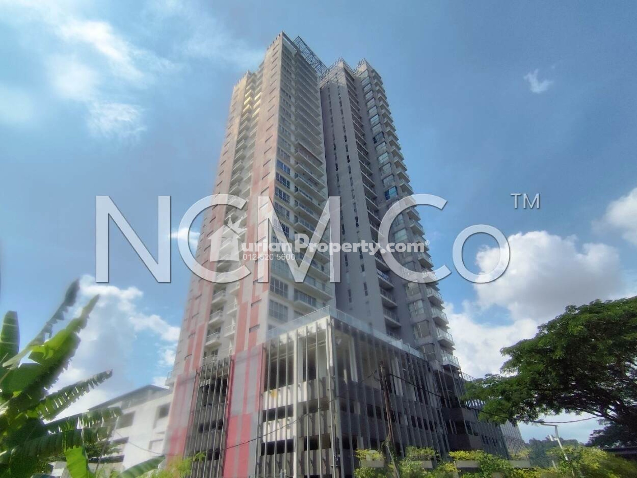 Condo For Auction at Duet Residence