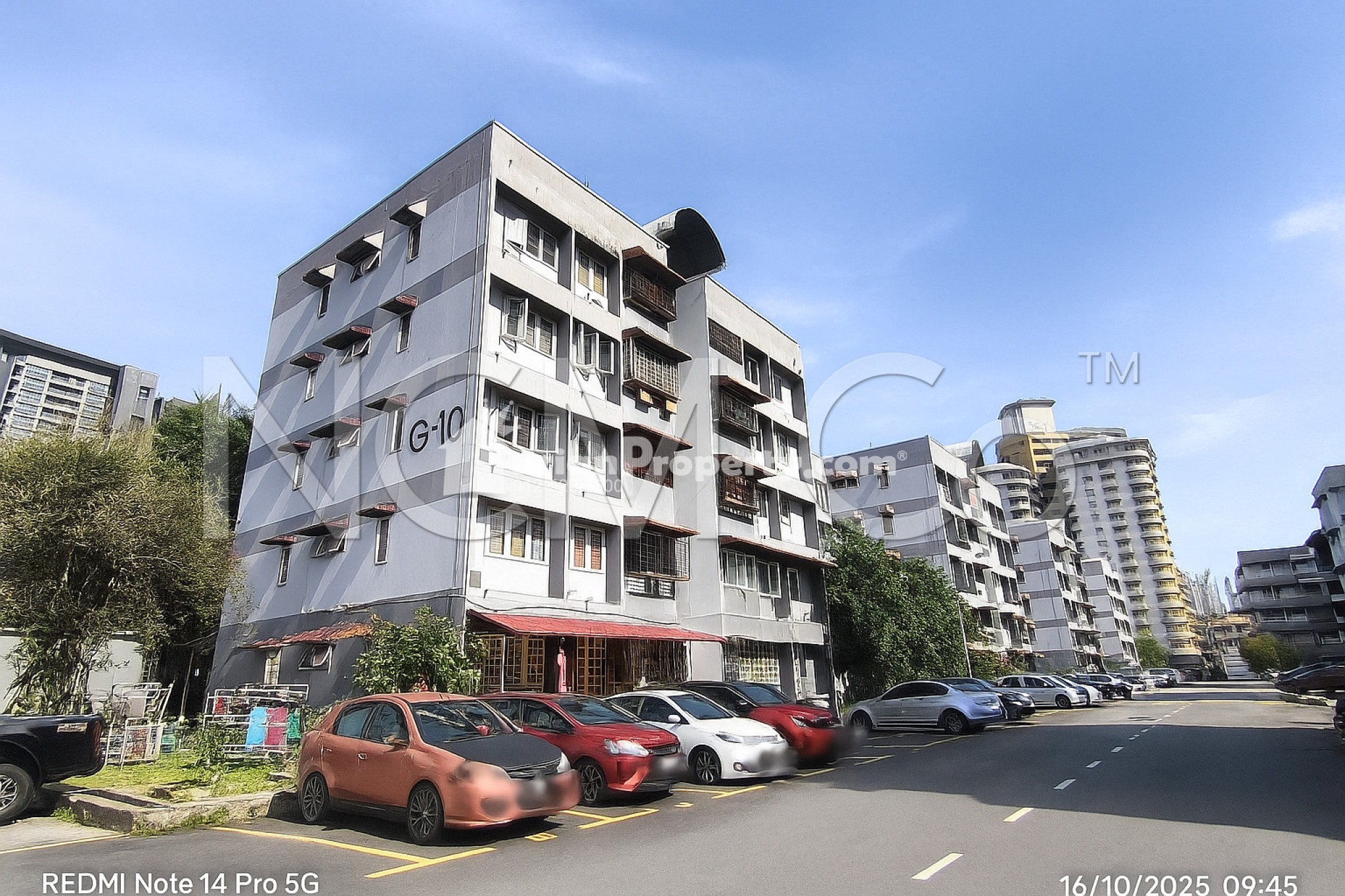 Apartment For Auction at Baiduri Apartment