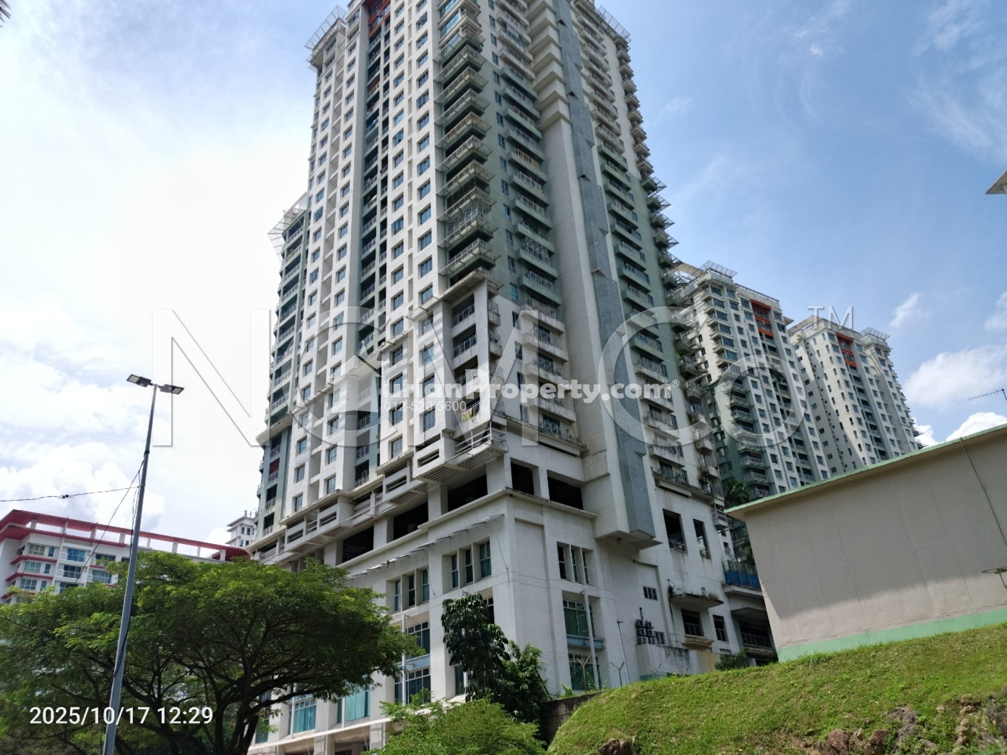 Office For Auction at Metropolitan Square