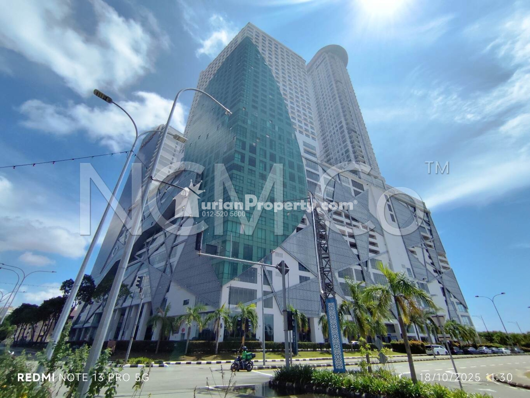 Serviced Residence For Auction at Hatten City