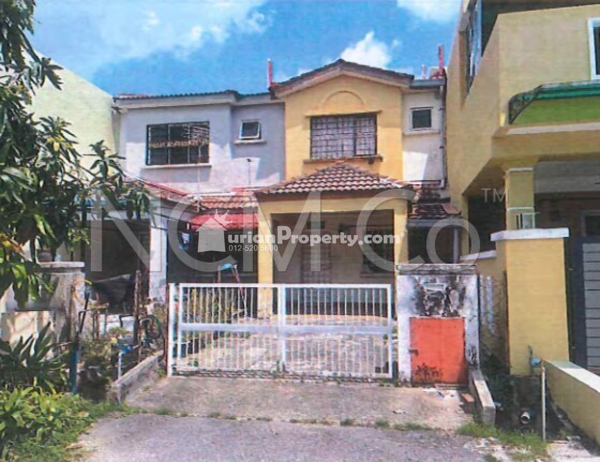 Terrace House For Auction at Green Valley Park (Pinggiran Lembah Hijau)
