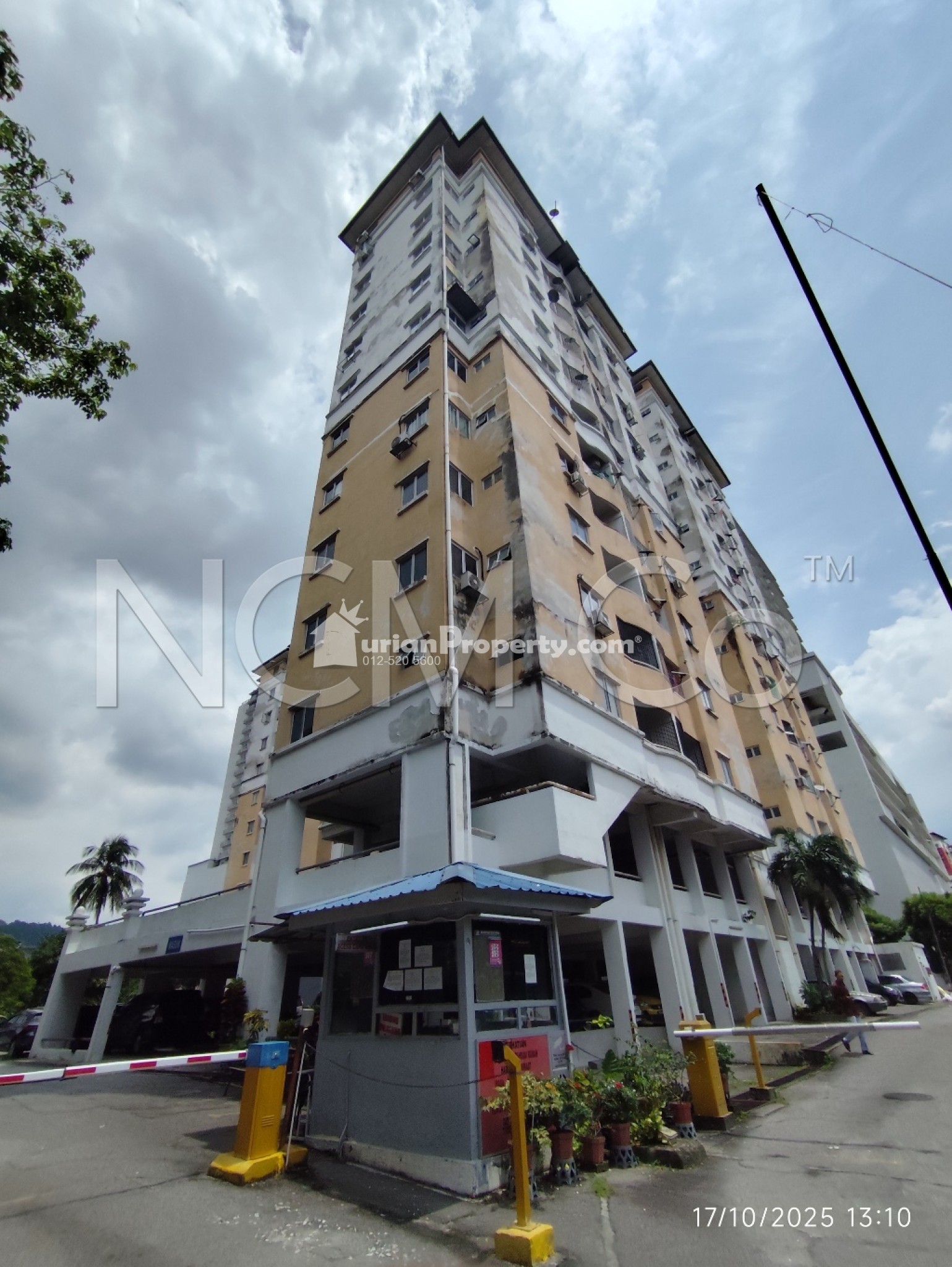 Apartment For Auction at Melati Impian