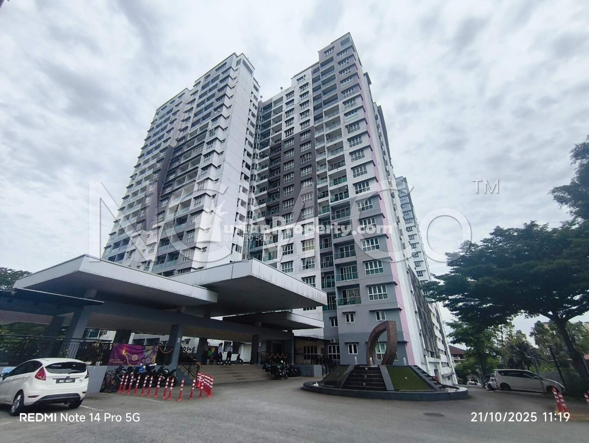 Serviced Residence For Auction at Seasons Luxury Apartments