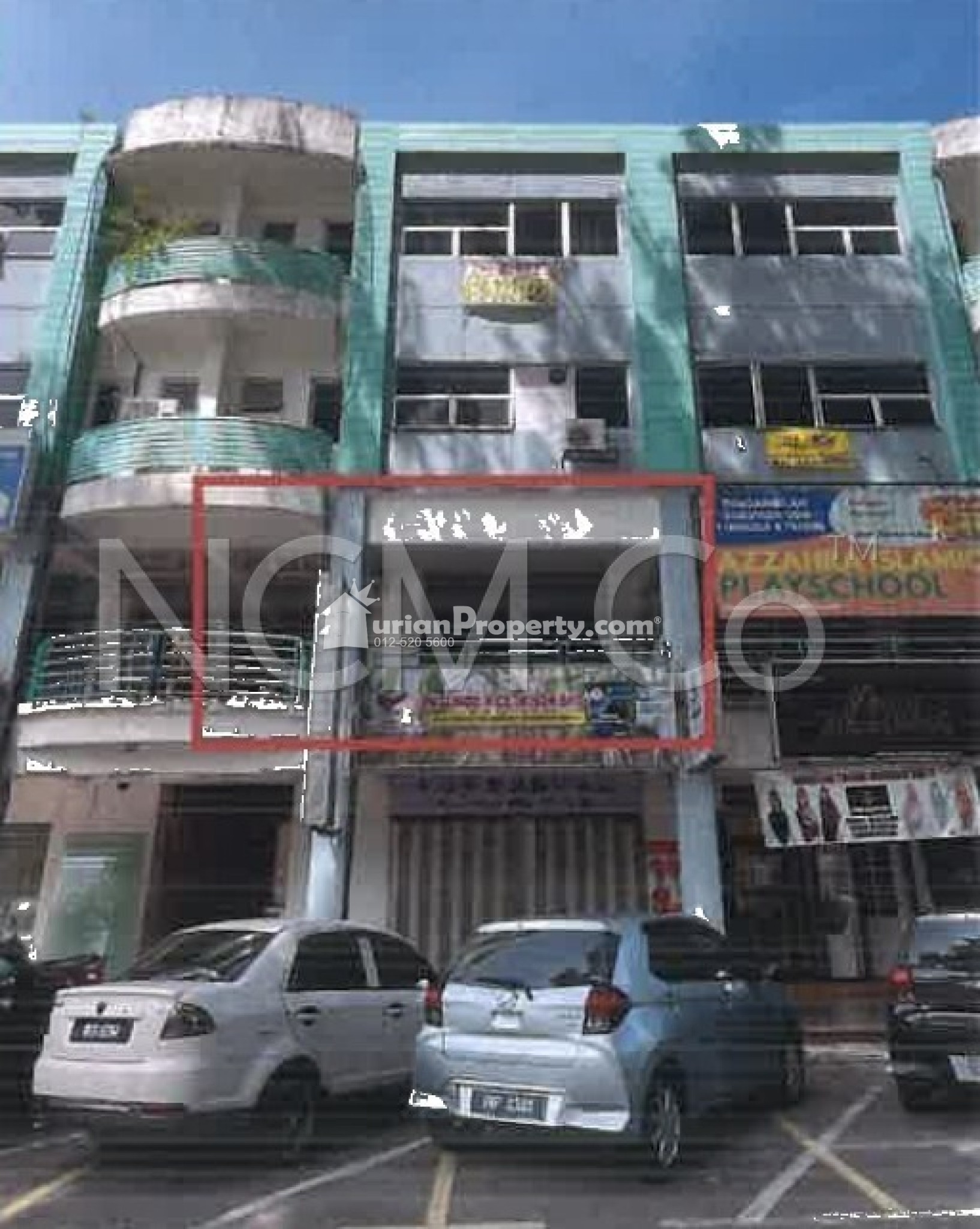 Shop For Auction at Bandar Country Homes