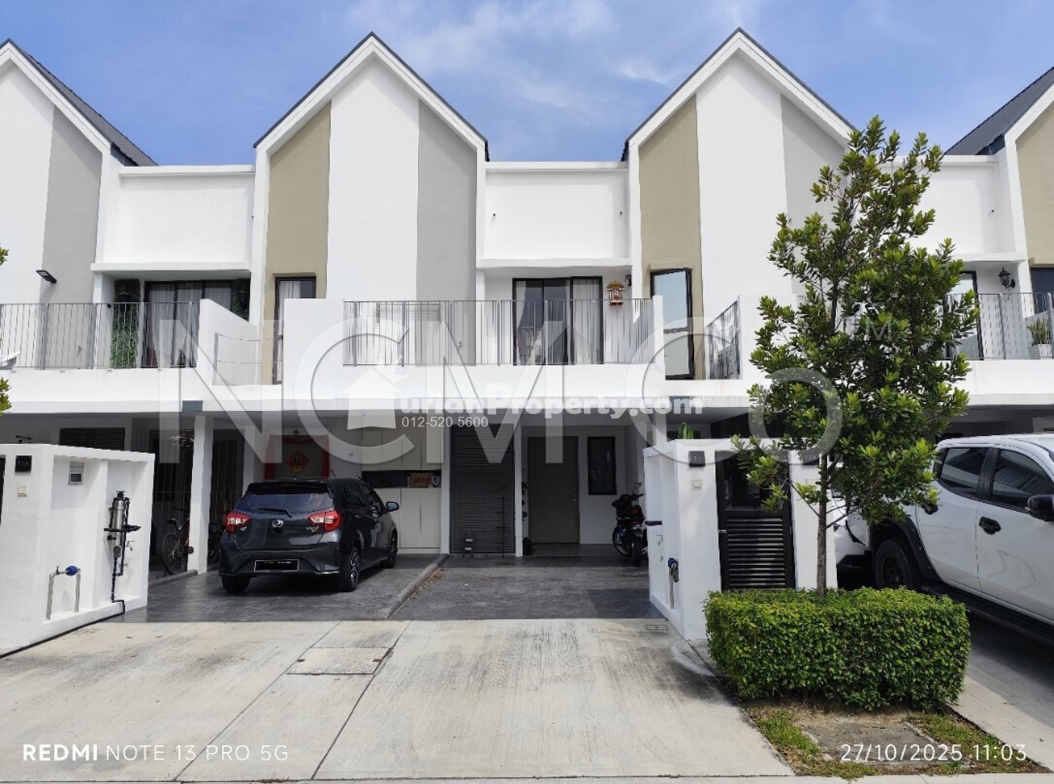 Terrace House For Auction at Casa Bayu Apartment