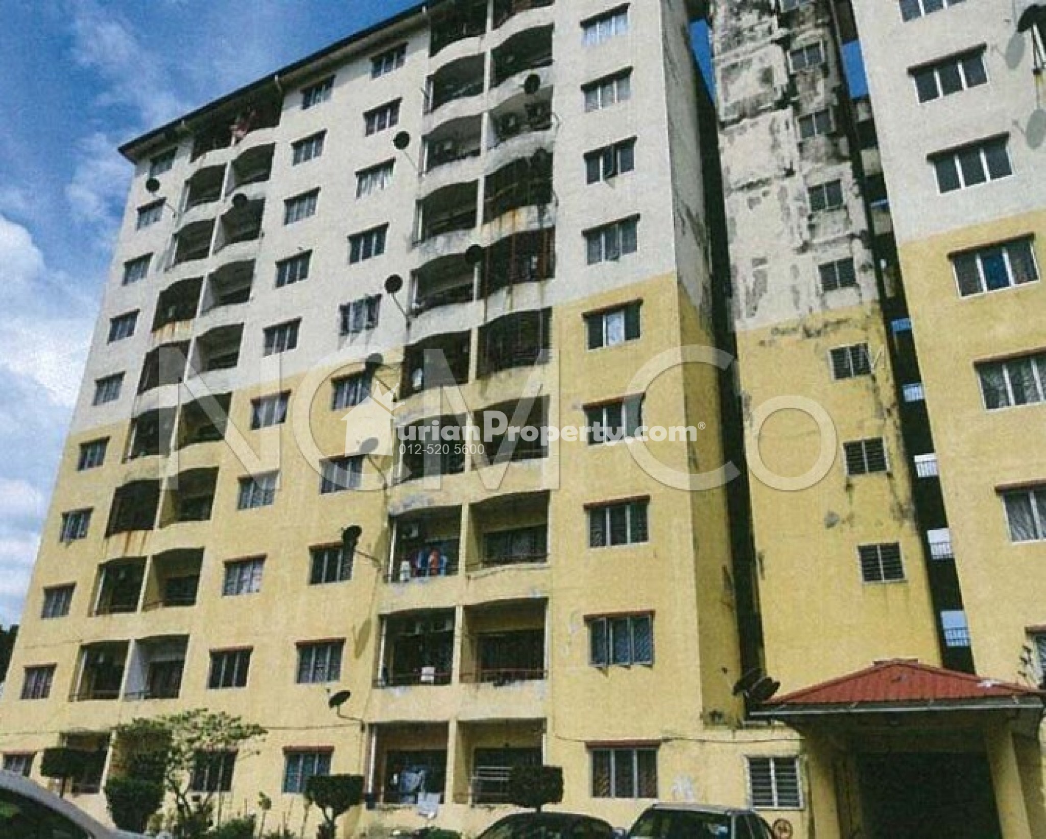 Apartment For Auction at Ria Prima