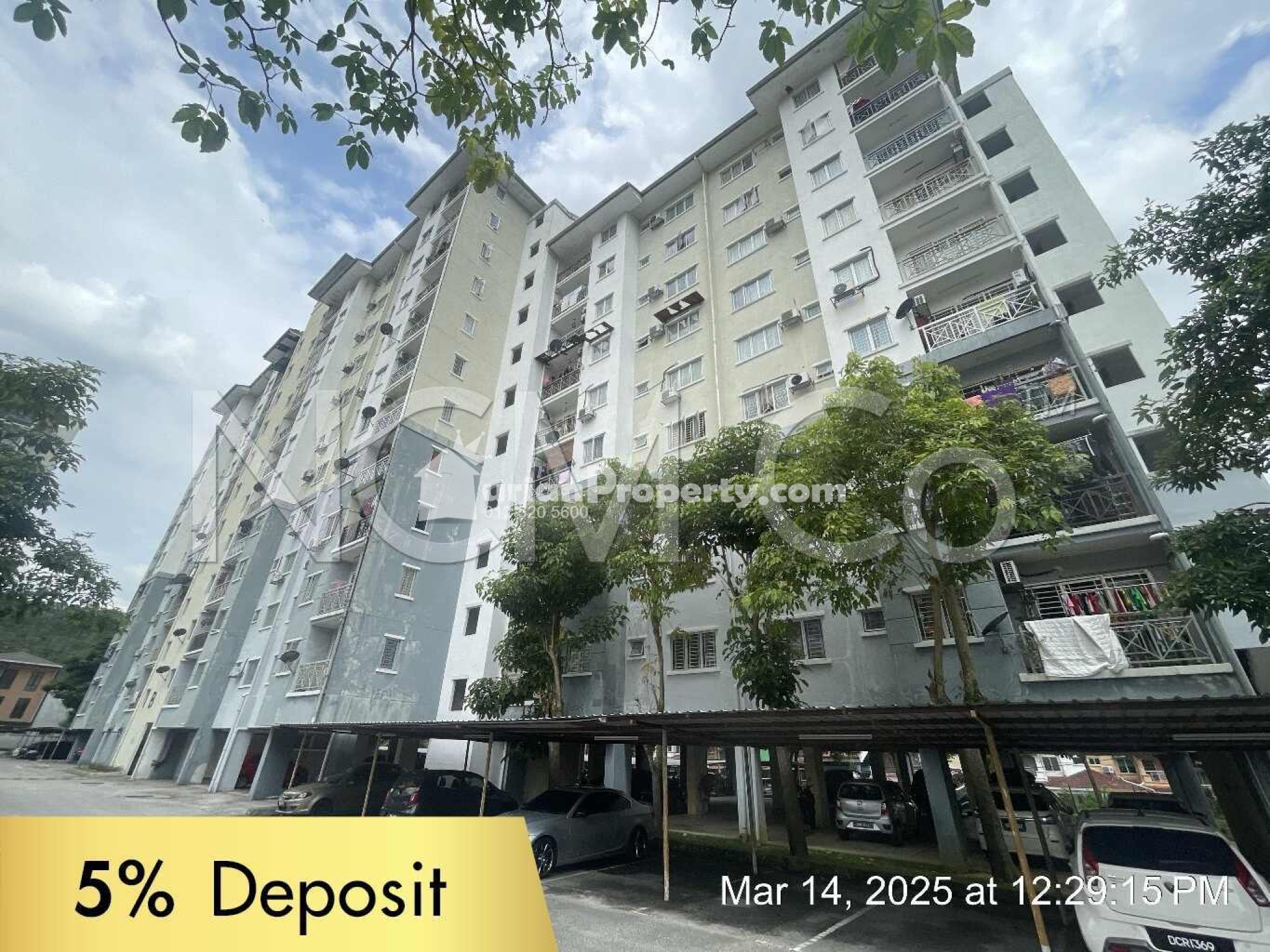 Apartment For Auction at Casa Riana