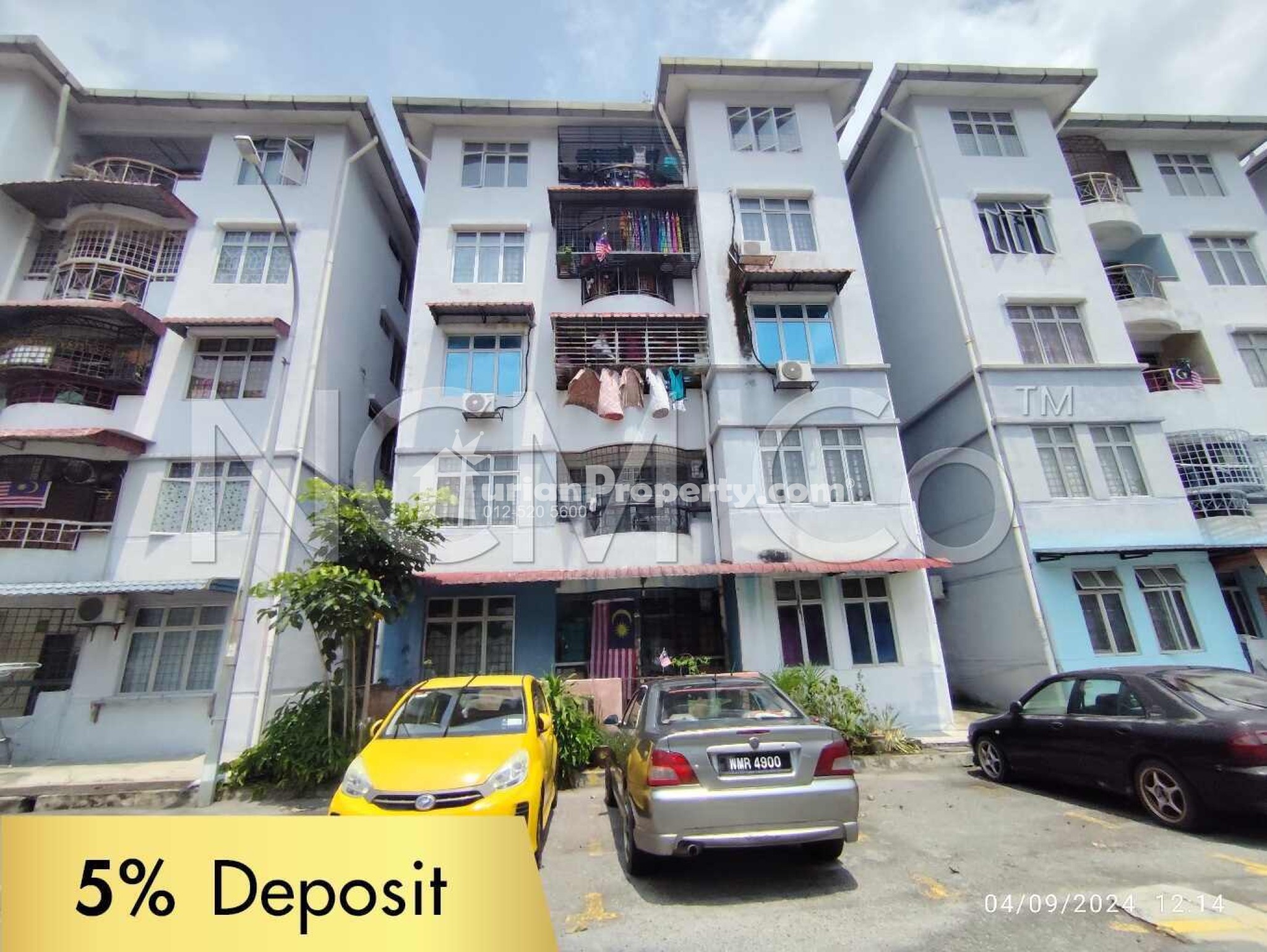Apartment For Auction at Kiambang Apartment