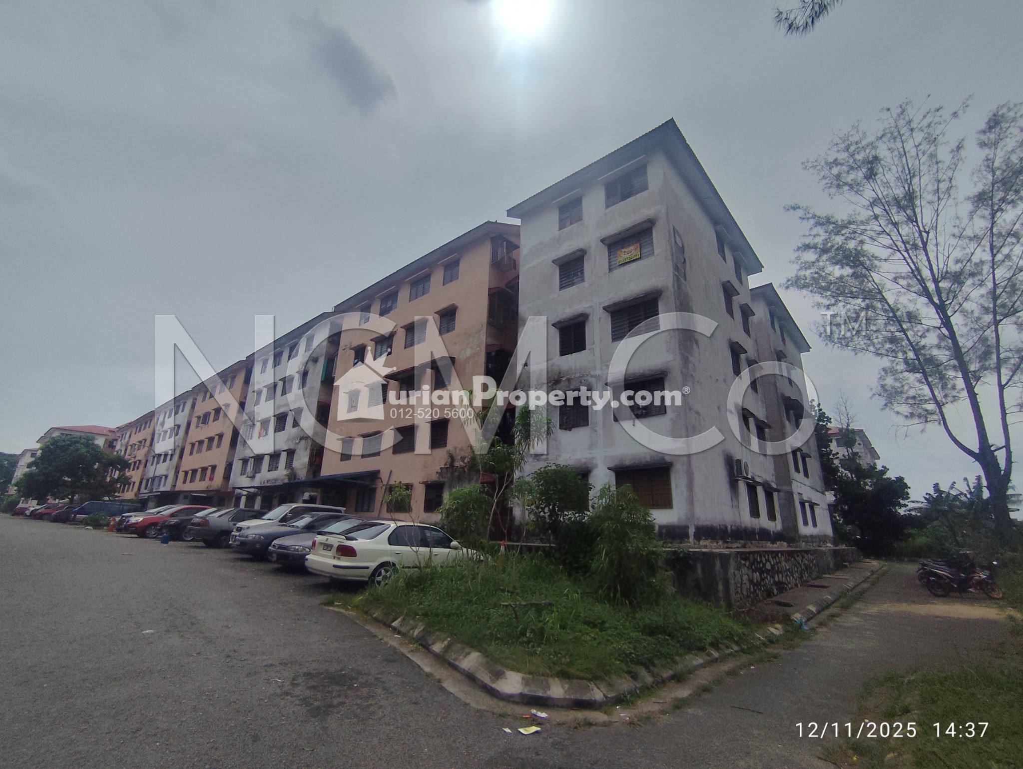 Flat For Auction at Pangsapuri Baiduri