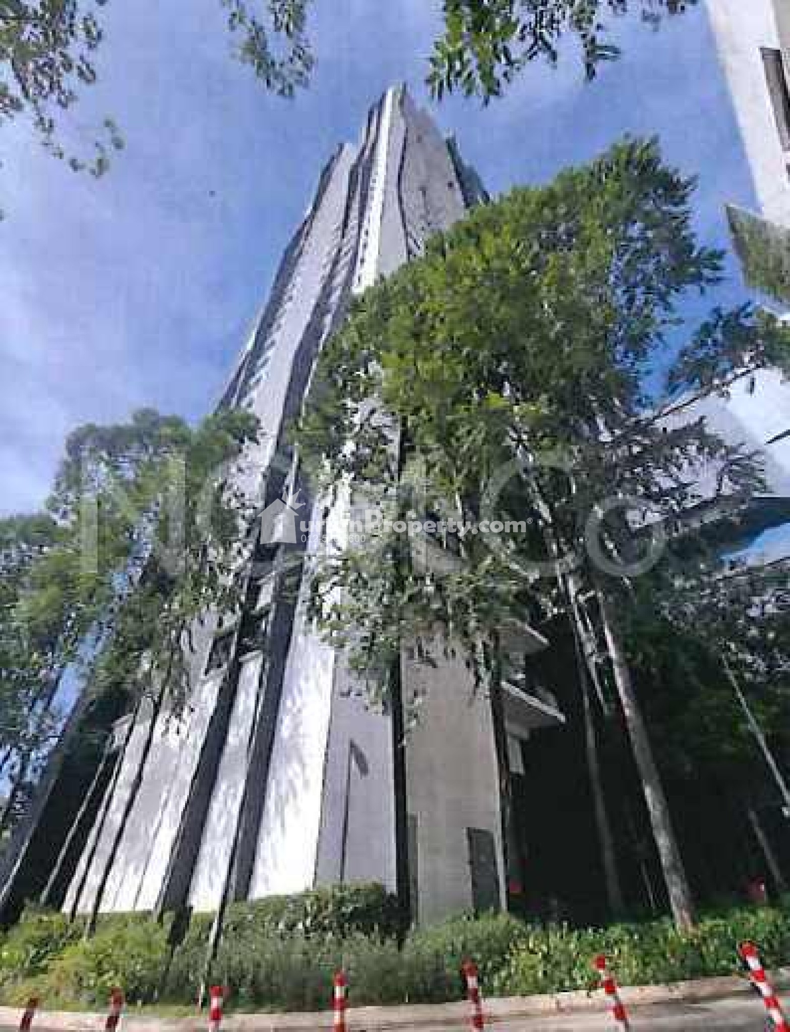 Serviced Residence For Auction at Lakeville Residence