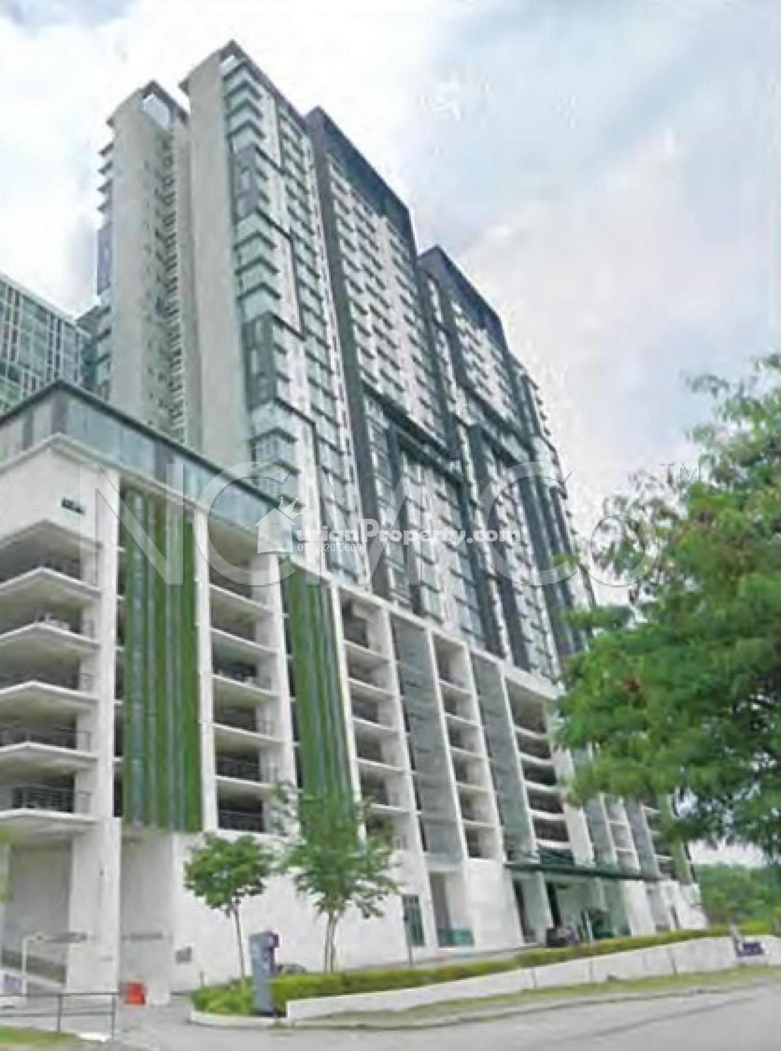 SOHO For Auction at 3 Elements