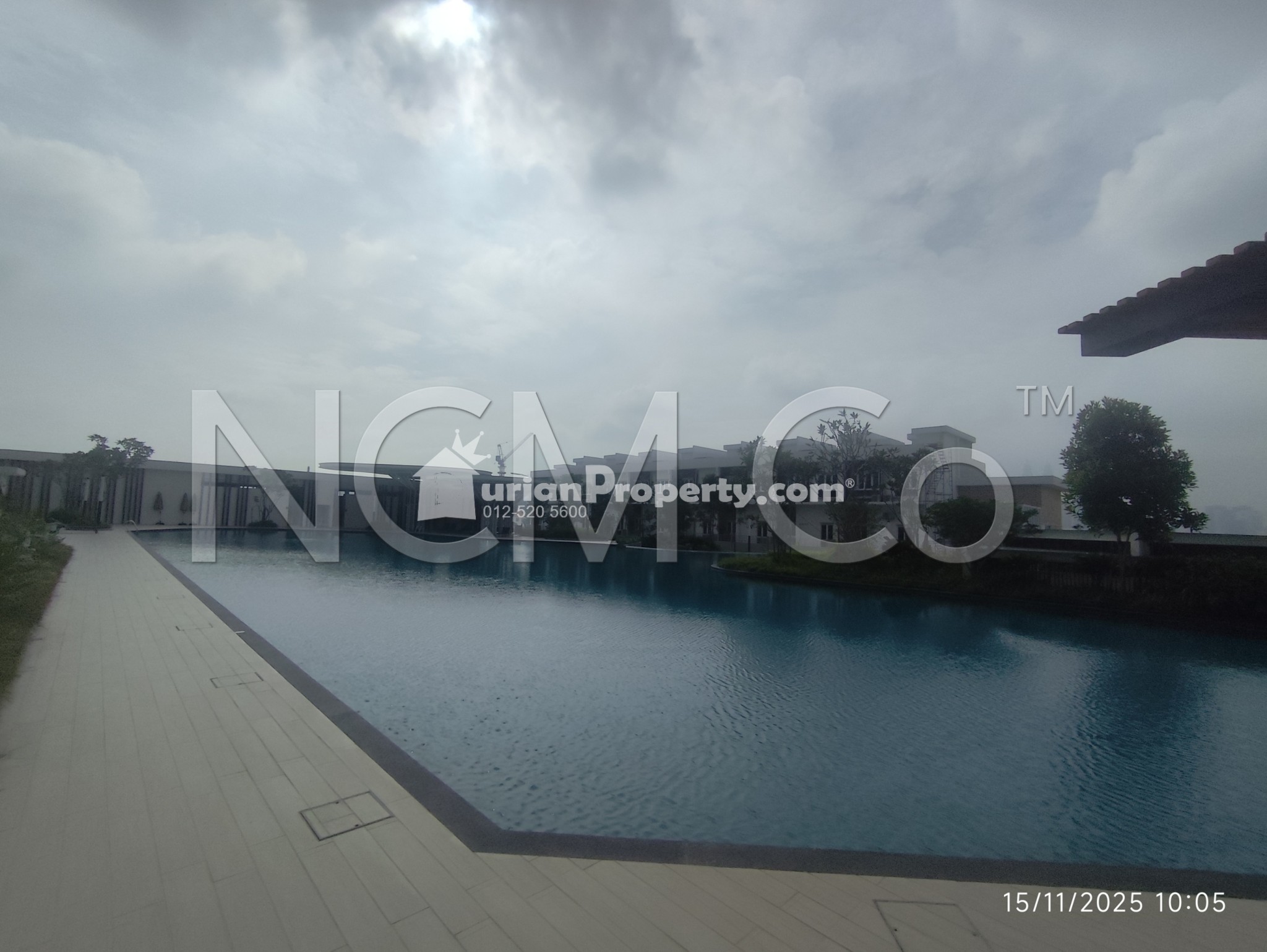 Condo For Auction at d'Brightton