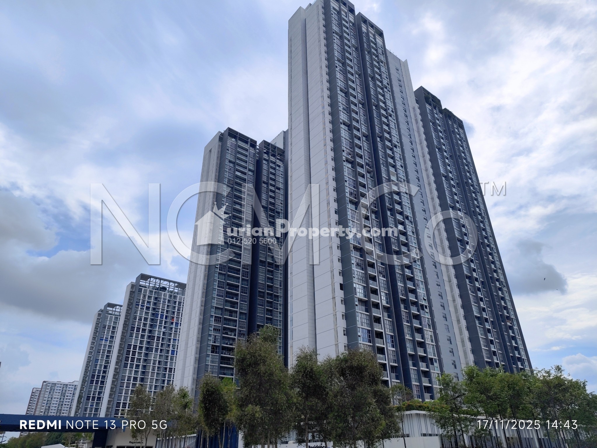 Condo For Auction at Lakefront Residence