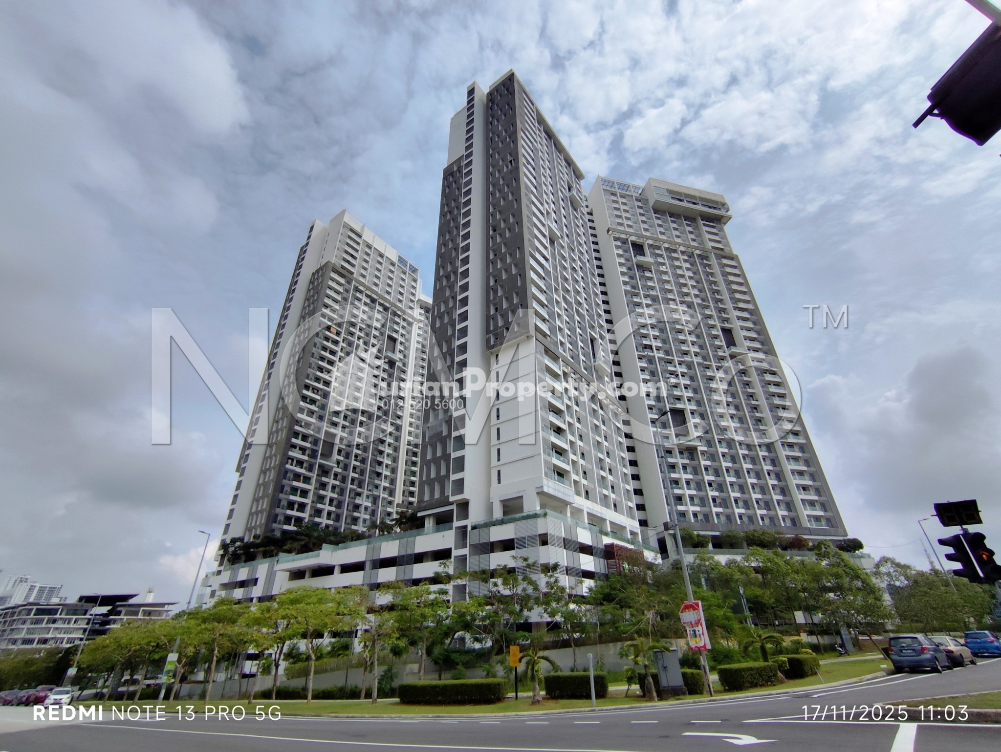 SOHO For Auction at Cybersquare