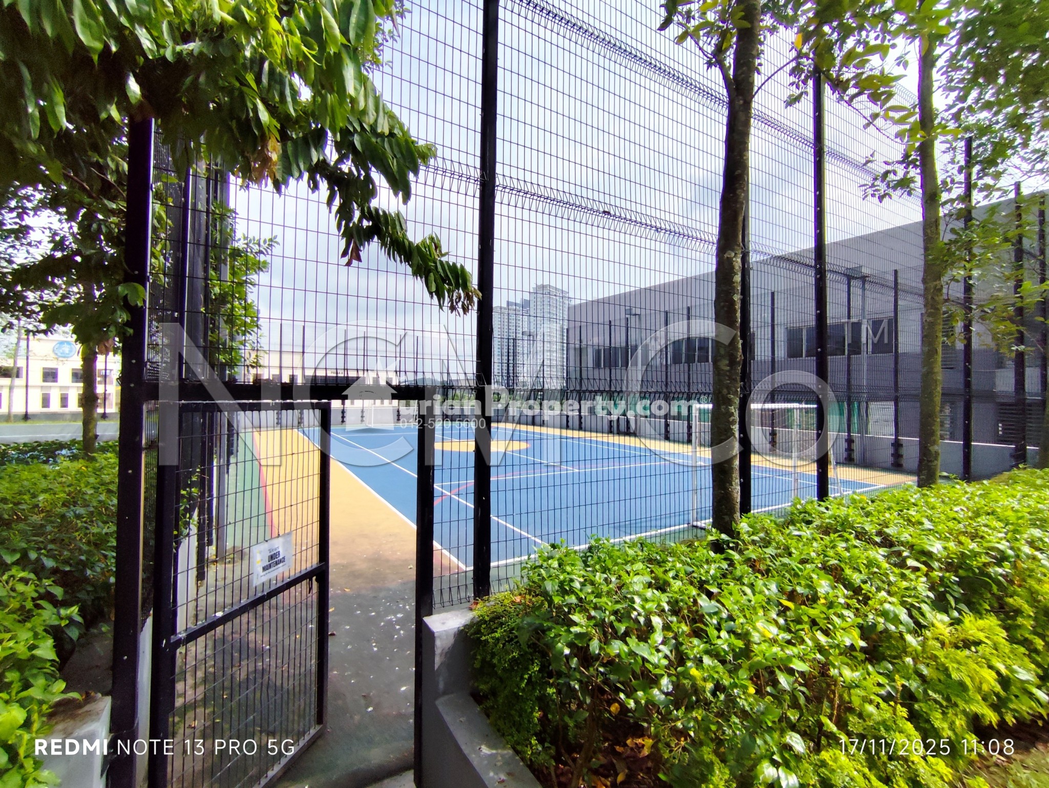 SOHO For Auction at Cybersquare