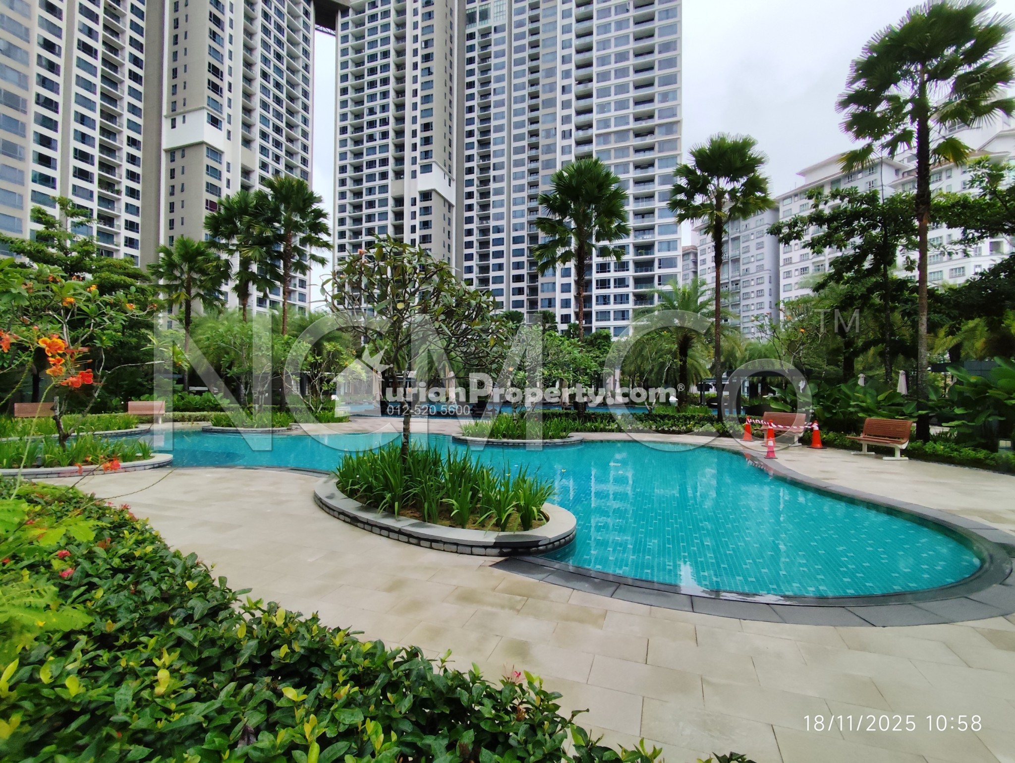 Condo For Auction at Agile