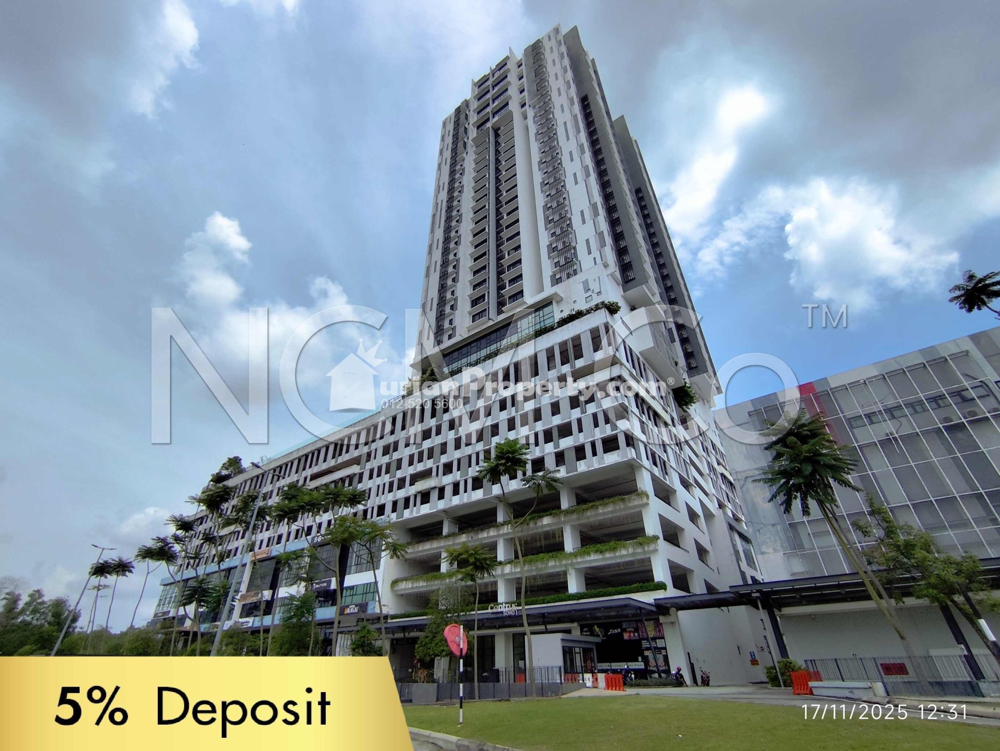 SOHO For Auction at Centrus Soho