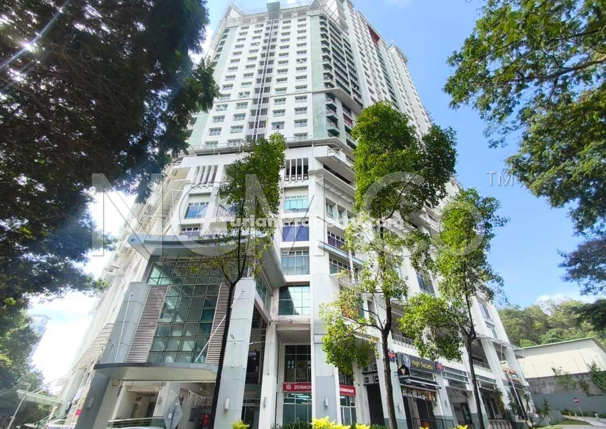 Serviced Residence For Auction at Metropolitan Square